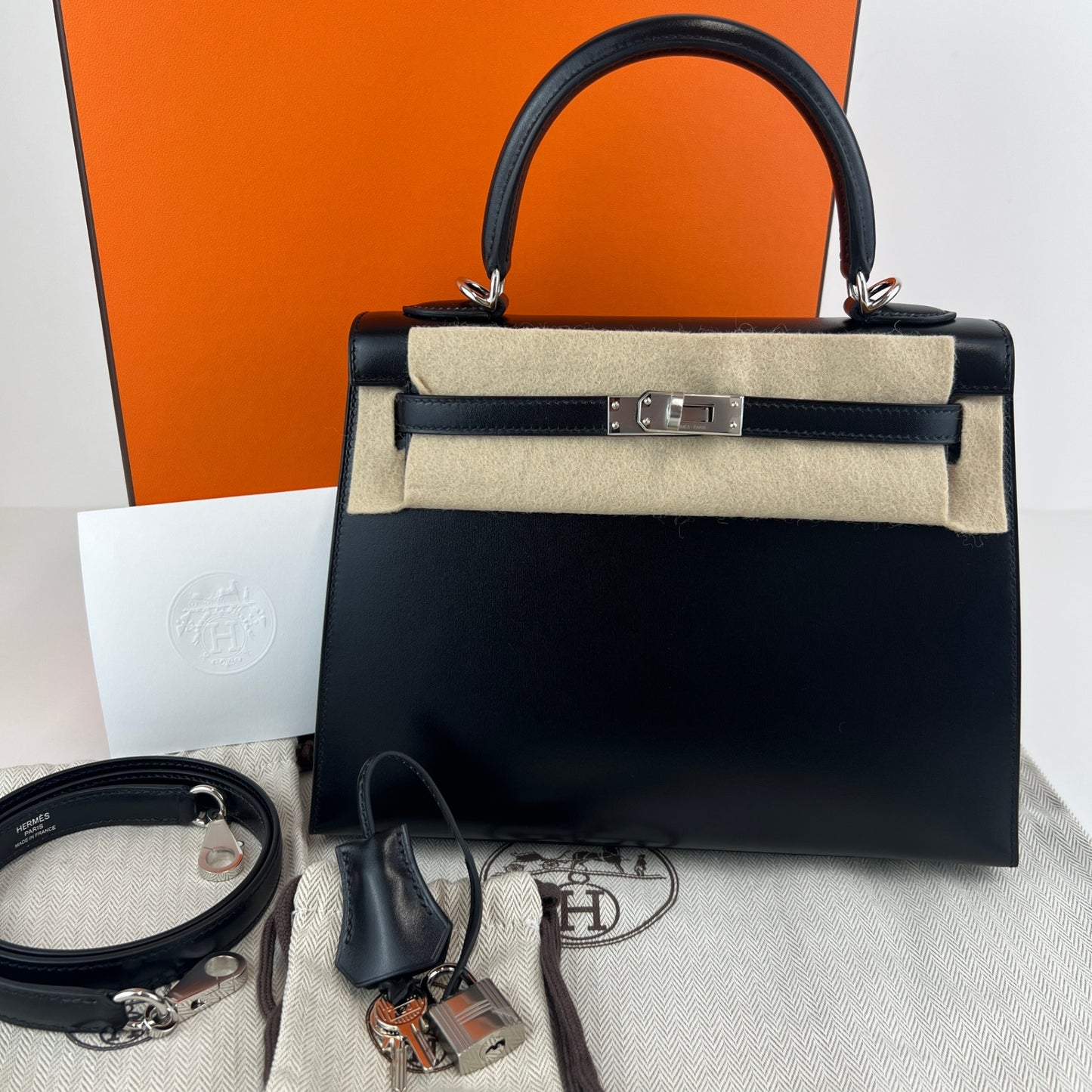 Hermès エルメス Kelly25 sellier ケリー25 セリエ Stamp-W W刻印 Box ボックス Black ブラック PHW シルバー金具
