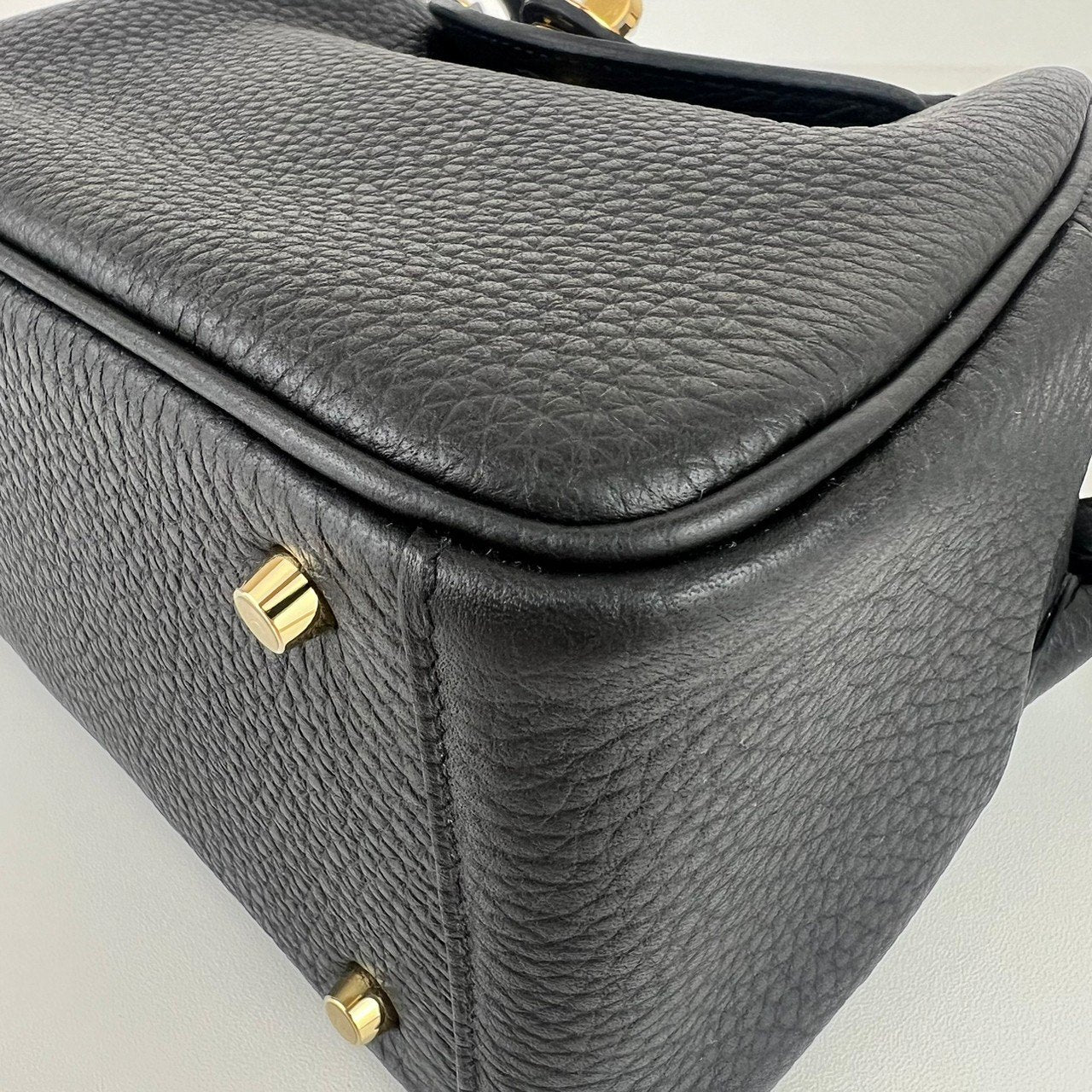 Lindy mini ミニリンディ Black ブラック GHW ゴールド金具 W刻印