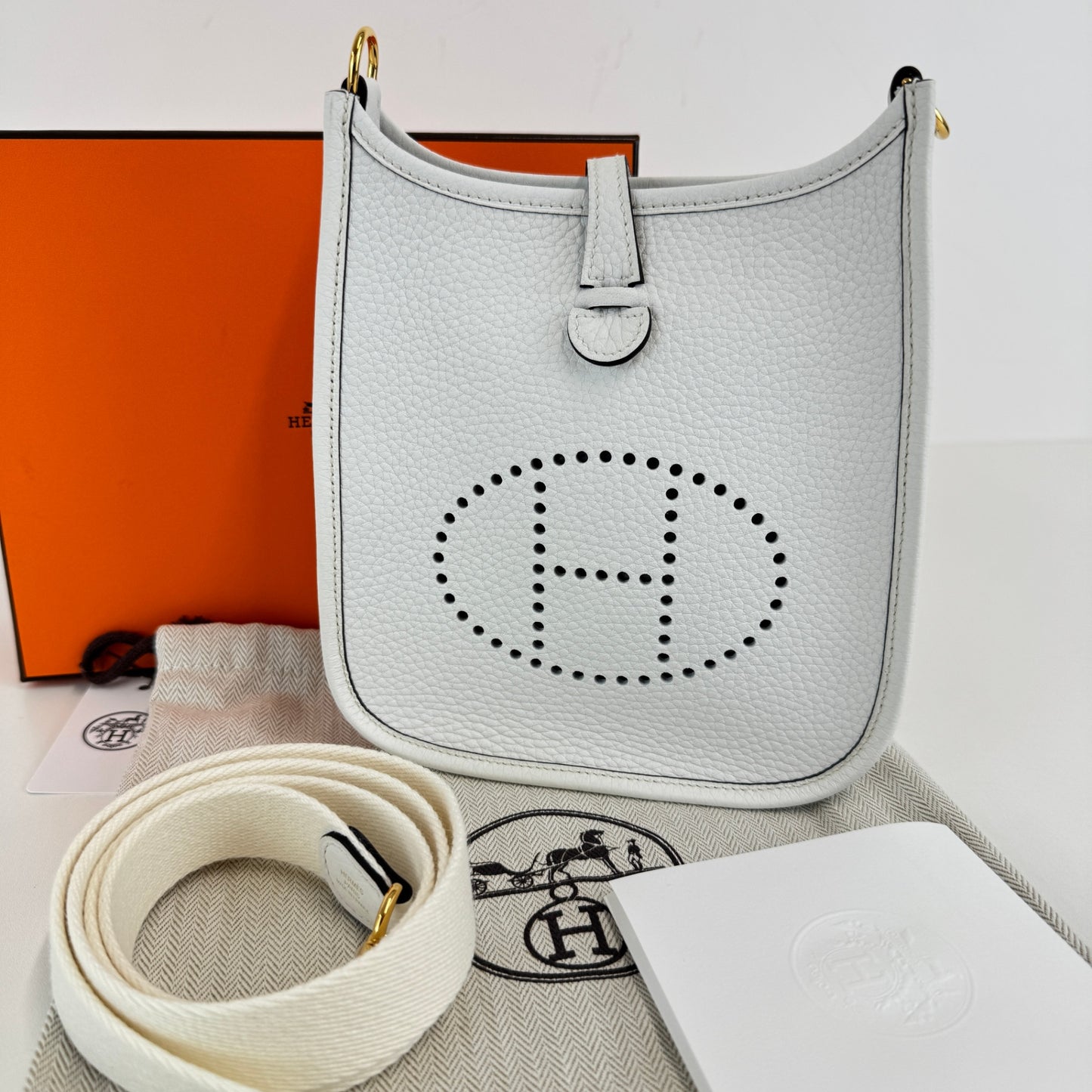 Evelyne TPM エブリンTPM New white ニューホワイト Taurillon Clemence トリヨンクレマンス GHW ゴールド金具 Stamp-W W刻印