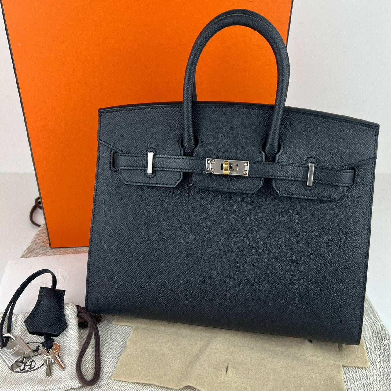 Birkin25 バーキン25 Black ブラック Epsom エプソン Electrum Hardwear エレクトラム金具 Stamp-W W刻印