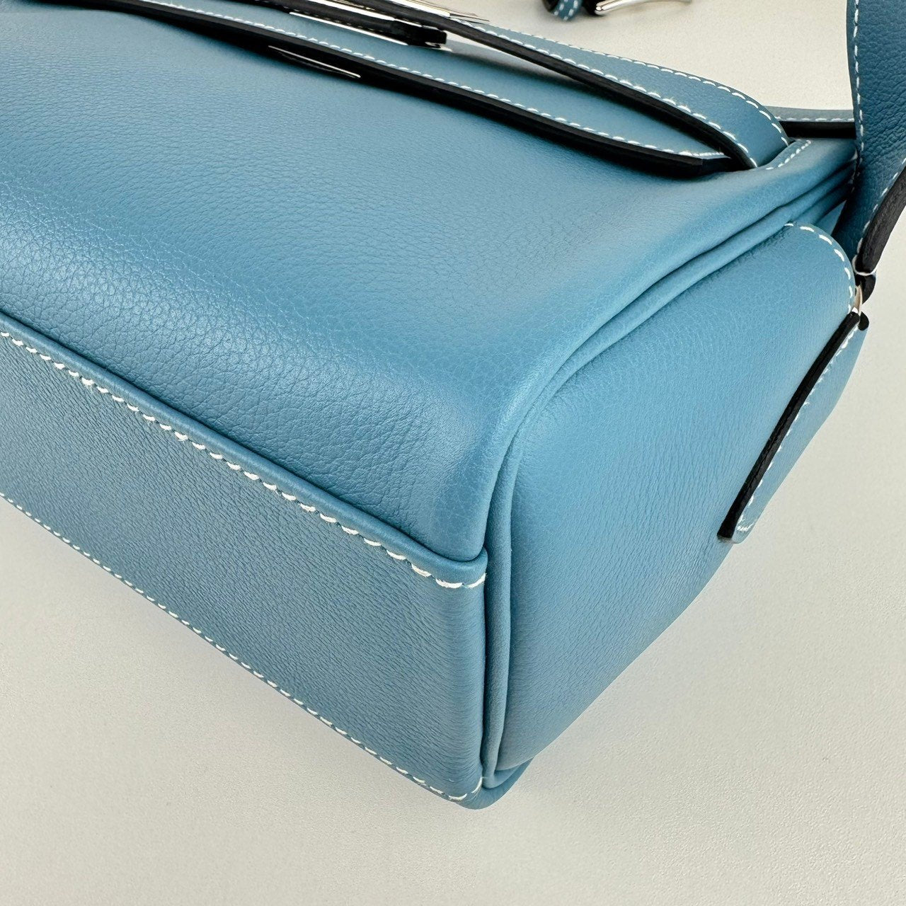 Kelly Messenger PM ケリーメッセンジャーバッグPM New Blue jean ニューブルージン PHW シルバー金具 Evercolor エバーカラー Stamp-W W刻印