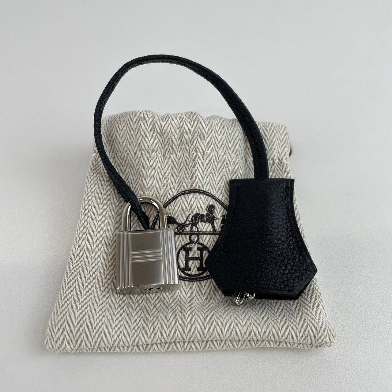 Birkin25 バーキン25 Black ブラック Togo トゴ PHW シルバー金具 Stamp-W W刻印