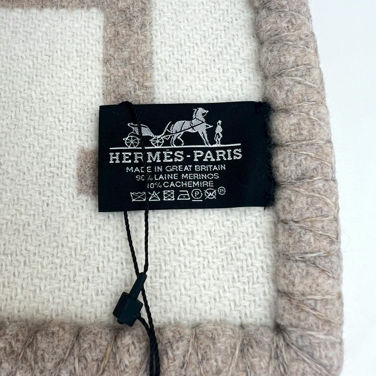 Hermès エルメス Jeté de canapé Avalon プレード アヴァロン メリノウール 90% カシミヤ 10% Ecru/Camomille エクリュ/カモミール