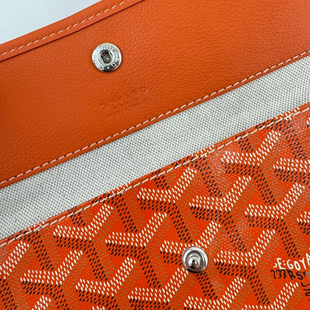 GOYARD ゴヤール サンルイPM ゴヤールディンキャンバス & シュヴロッシュカーフスキン リネンとコットン(内側)オレンジ
