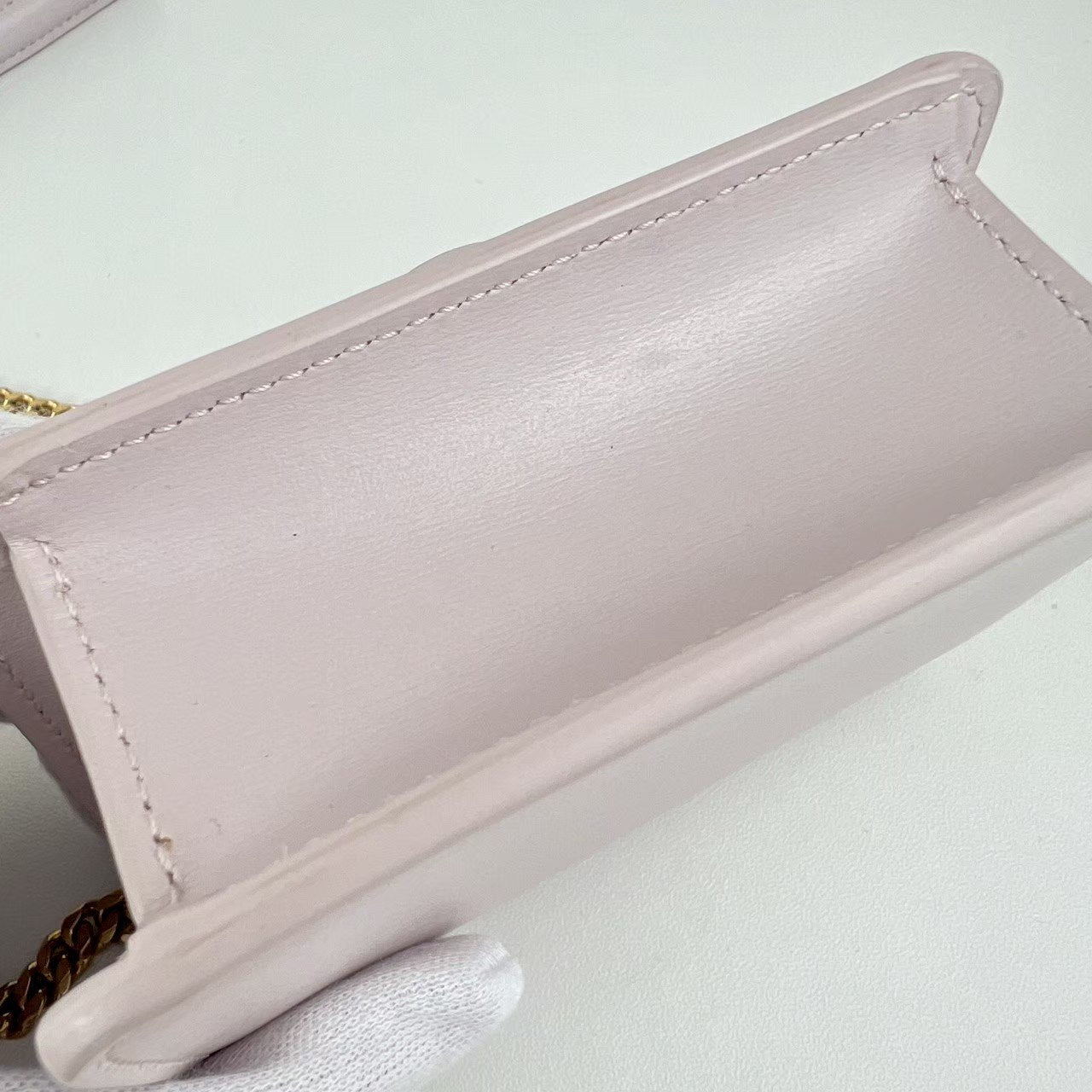 トリオンフ チェーンショルダーバッグ ピンク レザー S-BB-4292