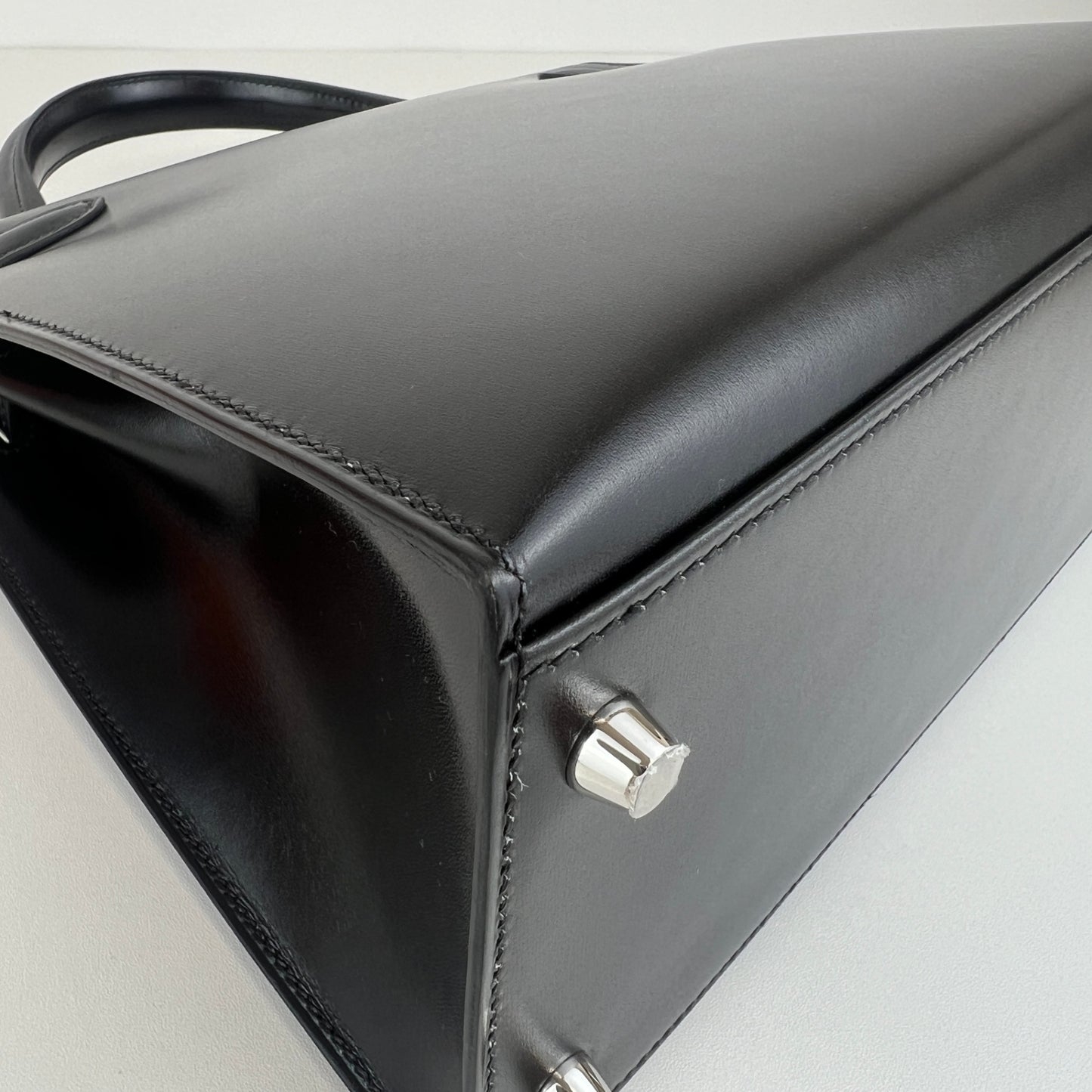 Hermès エルメス Kelly28 ケリー28 Stamp-W W刻印 Boxcalf ボックスカーフ Black ブラック PHW シルバー金具