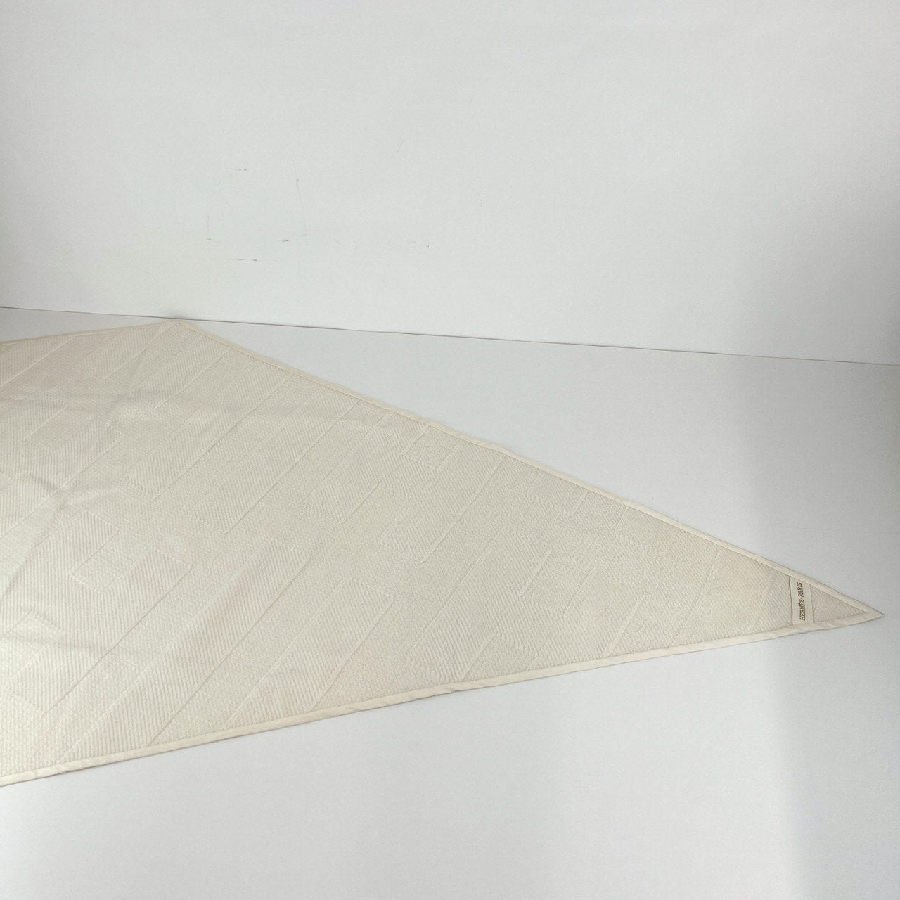 Hermès エルメス ロザンジュ 《ストライプH》 LOSANGE カシミア 100% White ホワイト