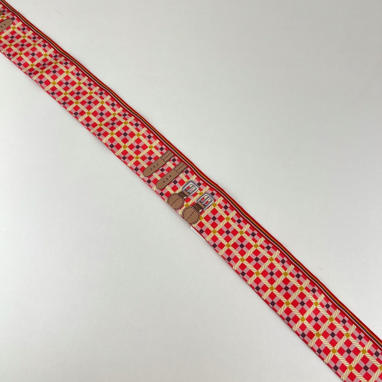 Hermès エルメス Twilly ツイリー 絹 100% マルチカラー ピンク レッド