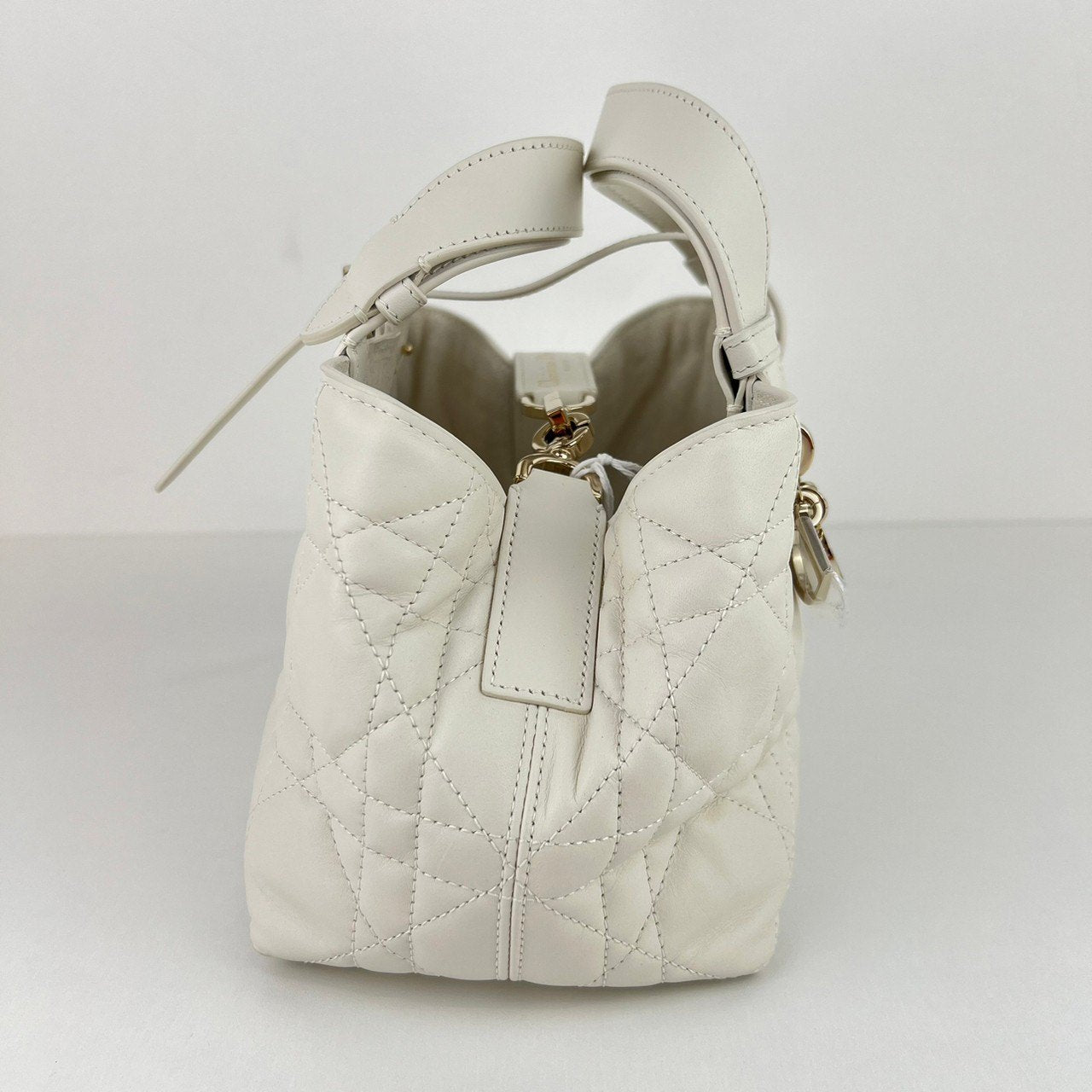 Toujours バッグ スモール White ホワイト GHW ゴールド金具 Calf