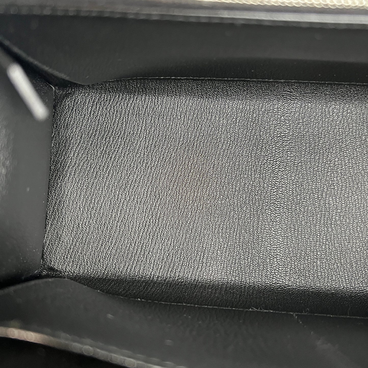 Hermès エルメス Kelly28 ケリー28 Stamp-W W刻印 Boxcalf ボックスカーフ Black ブラック PHW シルバー金具
