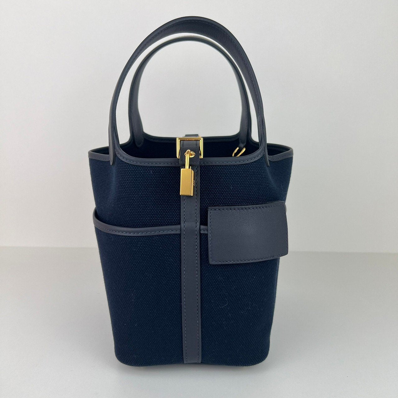 Picotin Lock PM ピコタンロック18 Bleu marine ブルーマリーン GHW ゴールド金具 Stamp-W W刻印