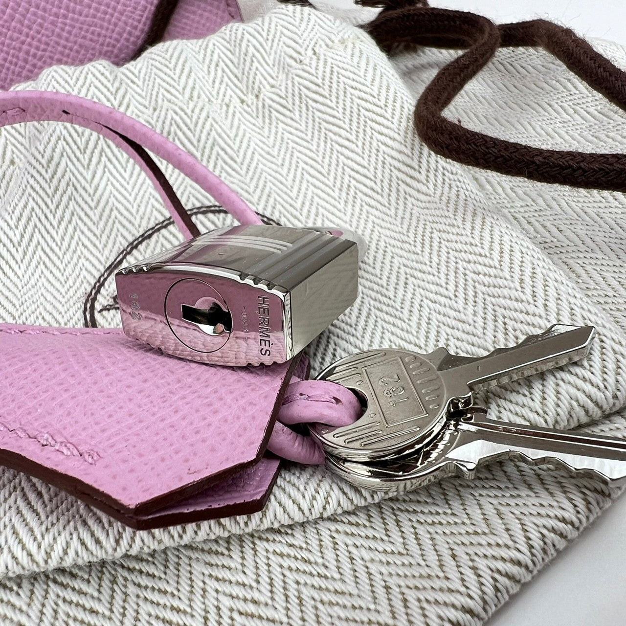 Kelly25 ケリー25 Mauve sylvestre モーヴシルベストル Epsom エプソン PHW シルバー金具 Z刻