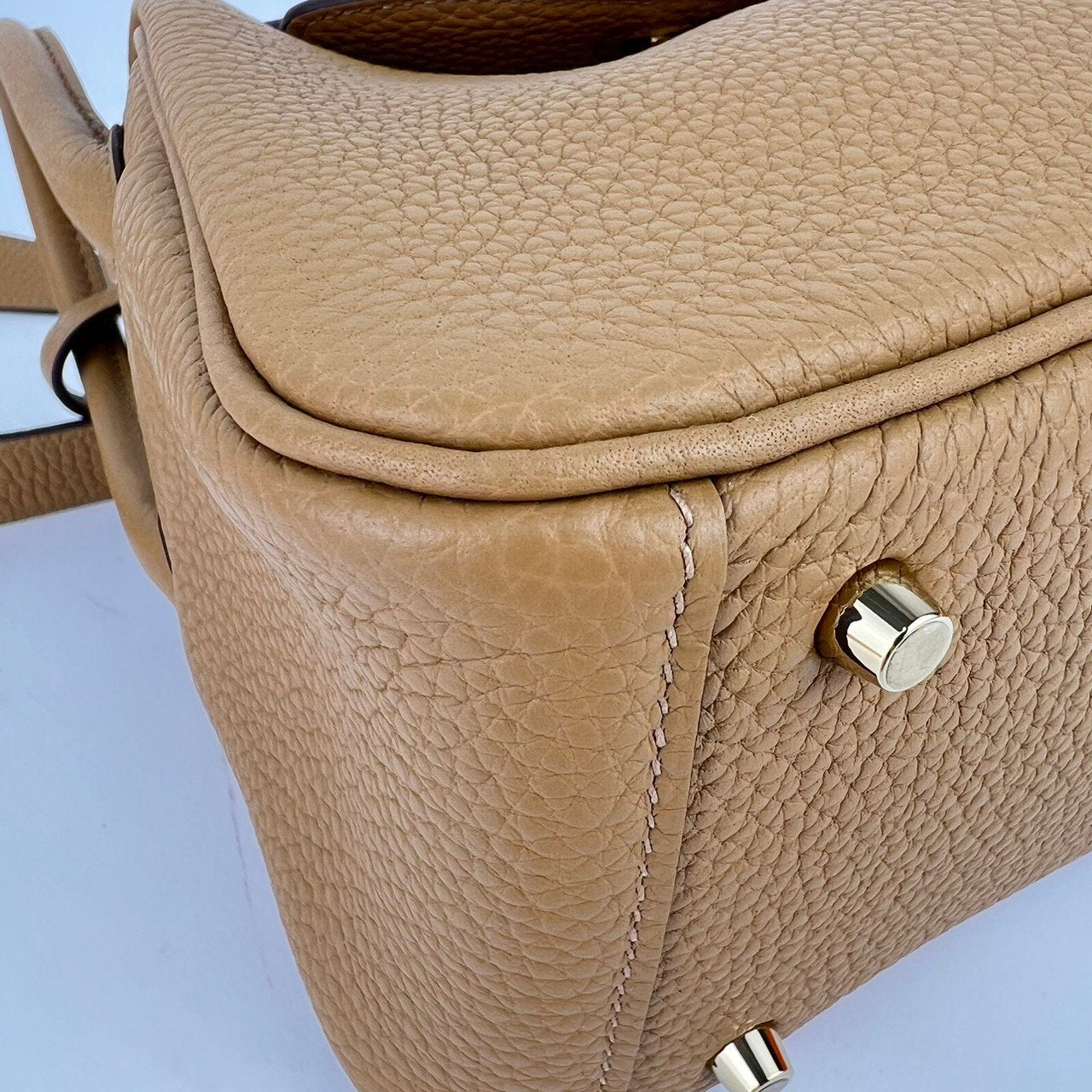 Lindy mini リンディーミニ Biscuit ビスキュイ Taurillon Clemence トリヨンクレマンス GHW ゴールド金具 B刻