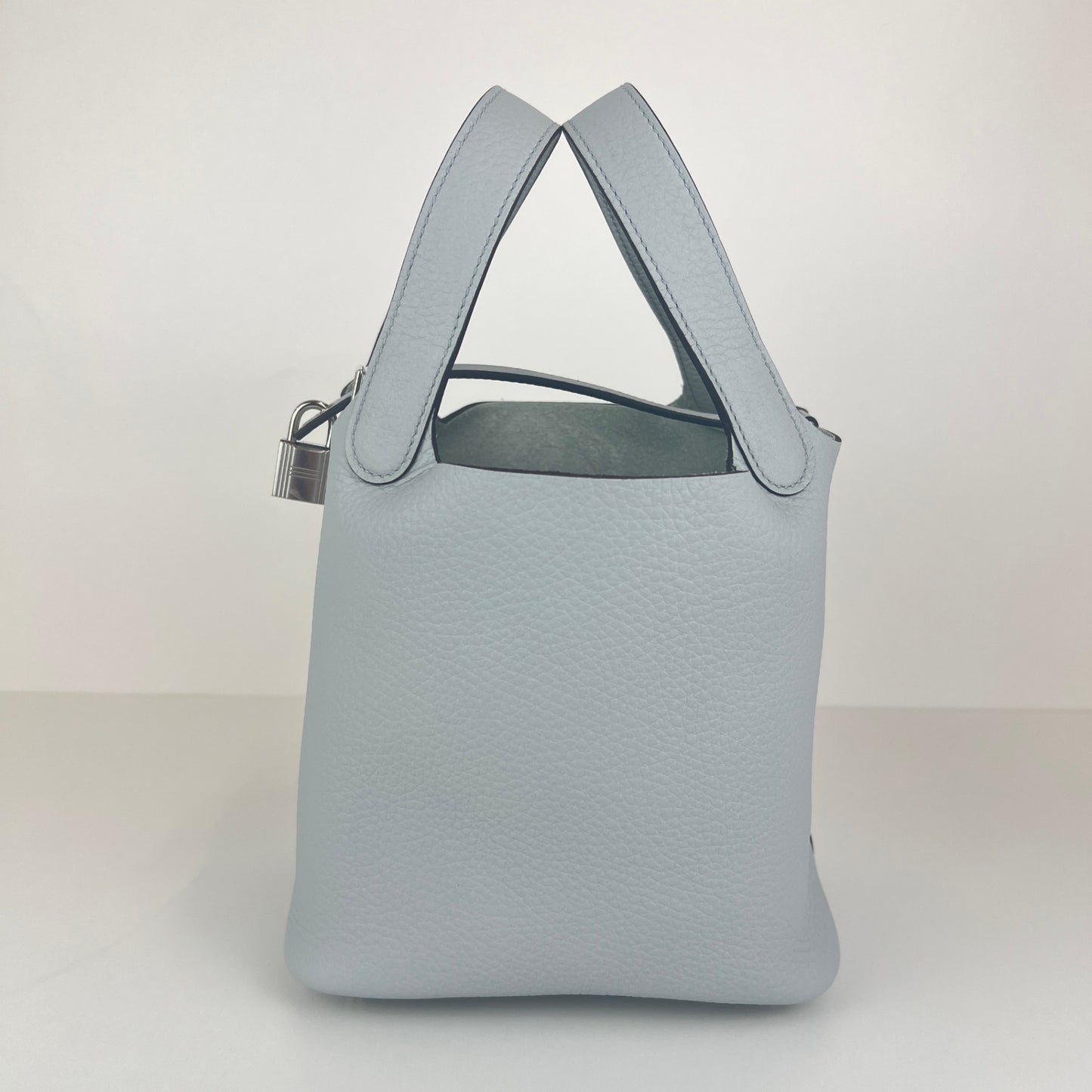 Picotin lock PM ピコタンロックPM Bleu pale ブルーペール PHW シルバー金具 Stamp-W W刻印
