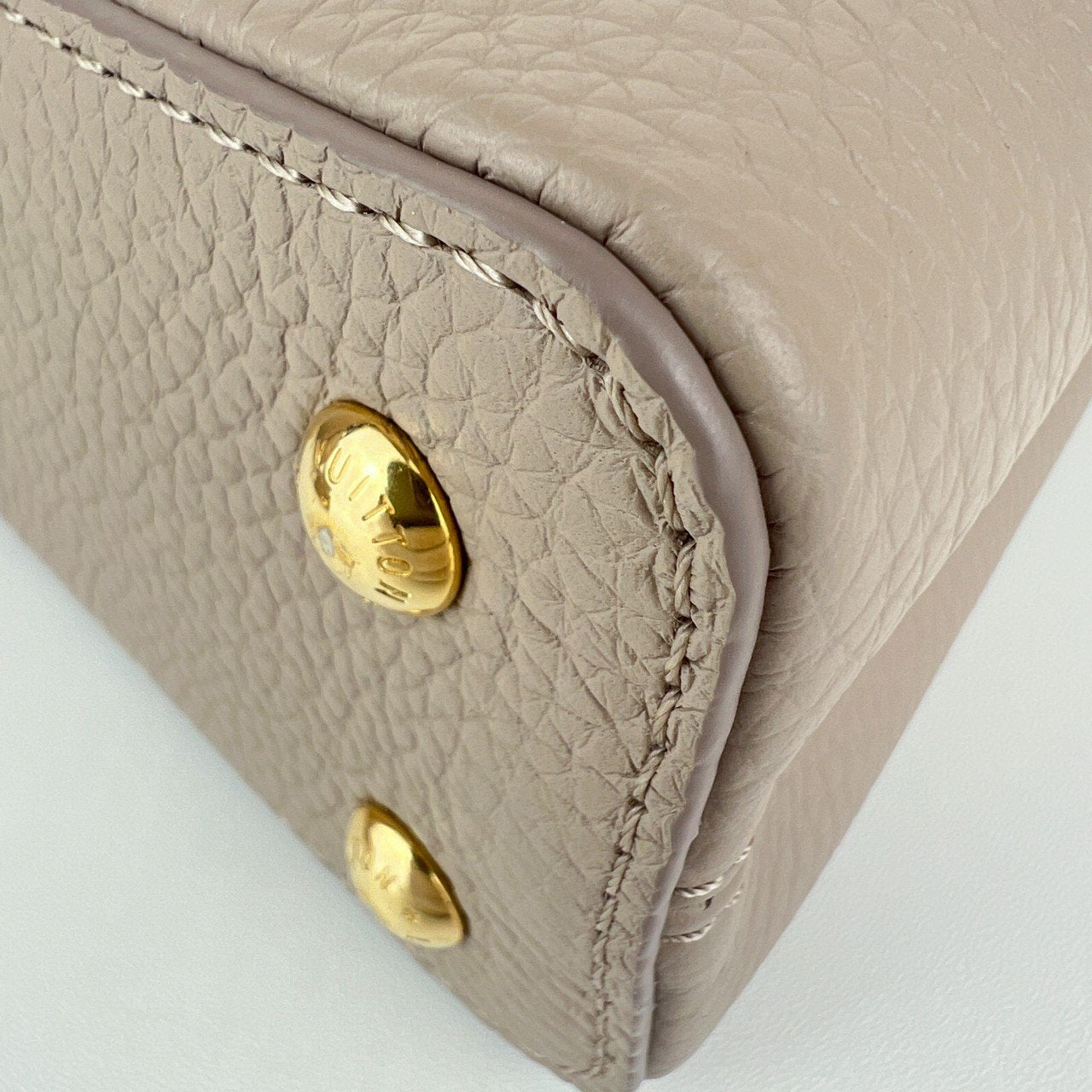 Capucines mini カプシーヌ ミニ galet ガレ Tauillon Leather トリヨンレザー Python パイソン N81258