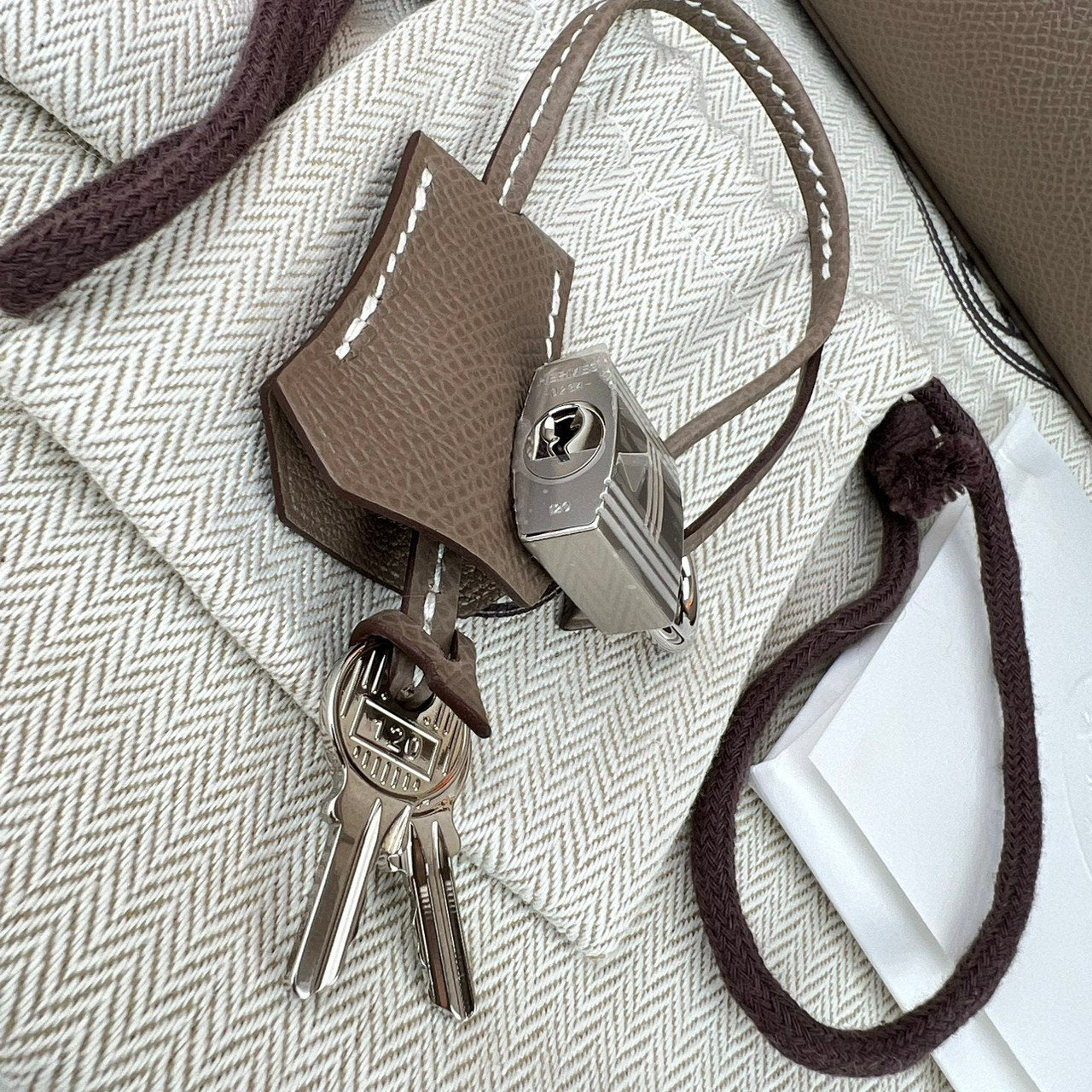 Kelly28 ケリー28 Etoupe エトープ Epsom エプソン PHW シルバー金具 Stamp-W W刻印