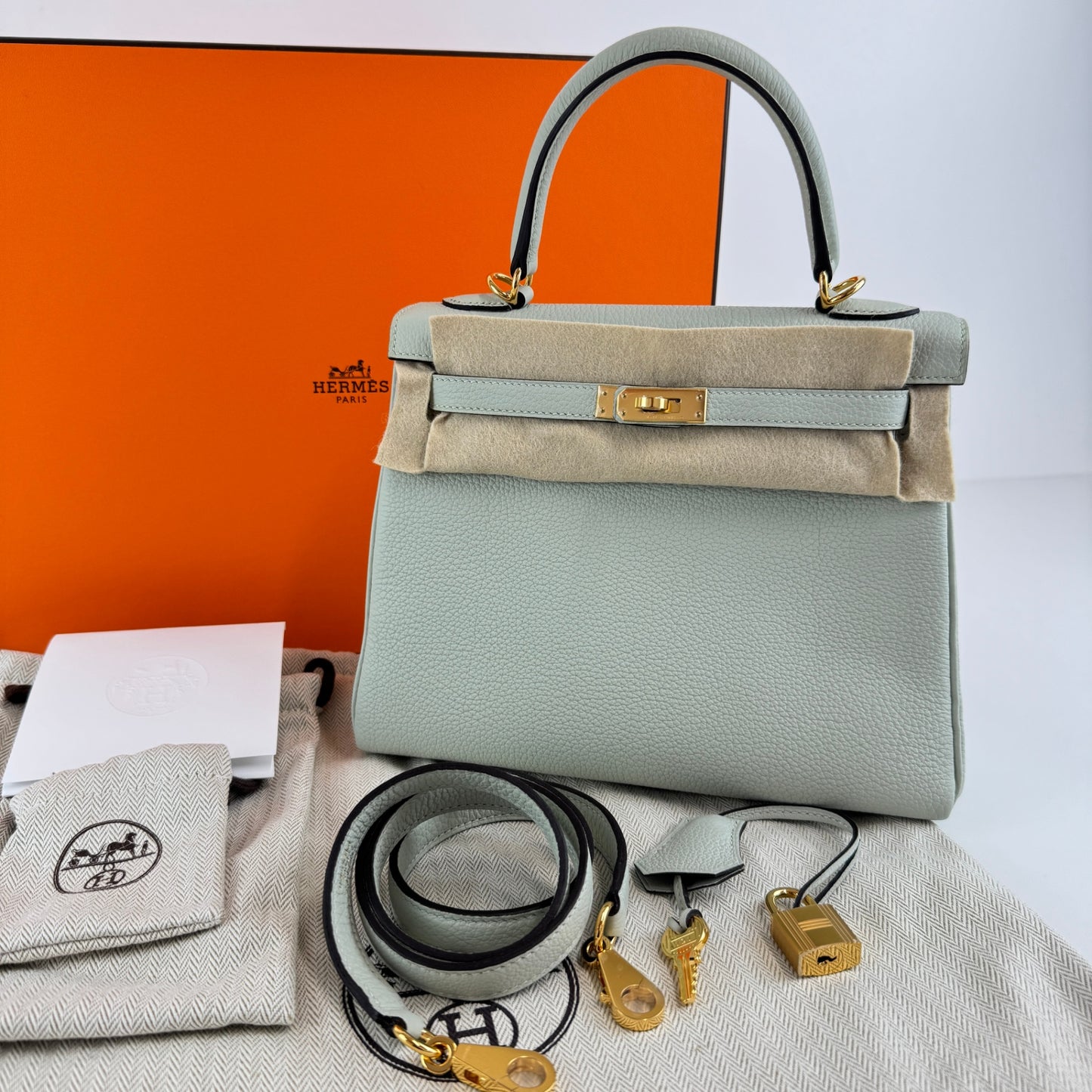 Kelly25 ケリー25 Gris neve グリネヴェ Togo トゴ GHW ゴールド金具 Stamp-B B刻印