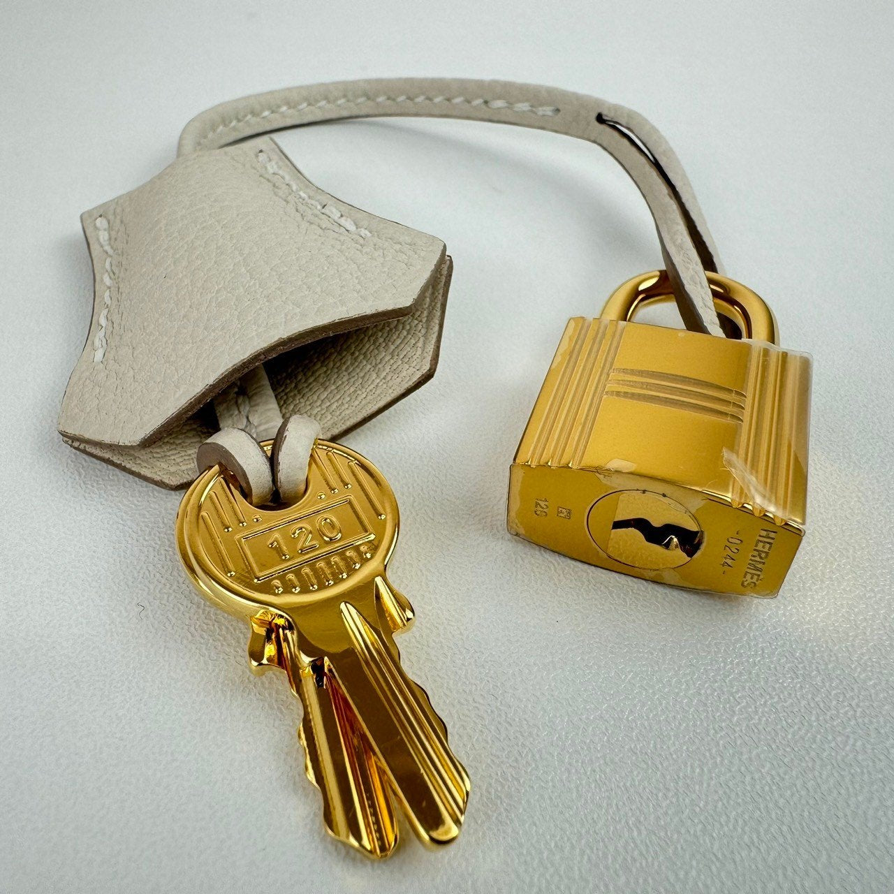 Kelly25 ケリー25 Craie クレ Togo トゴ GHW ゴールド金具 Stamp-W W刻印