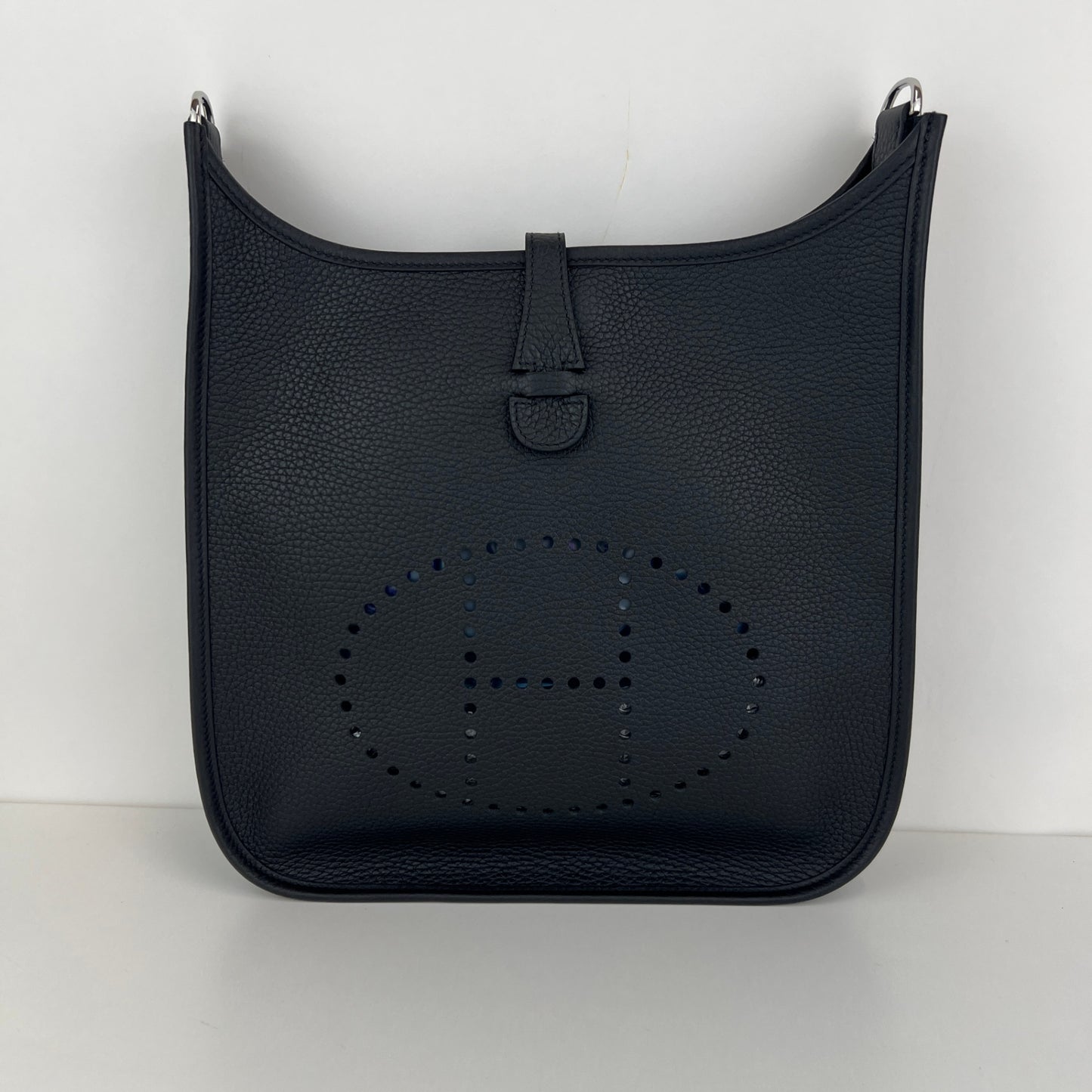 Evlyn PM エヴリンPM Black ブラック Taurillon Clemence トリヨンクレマンス PHW シルバー金具 Stamp-K K刻印