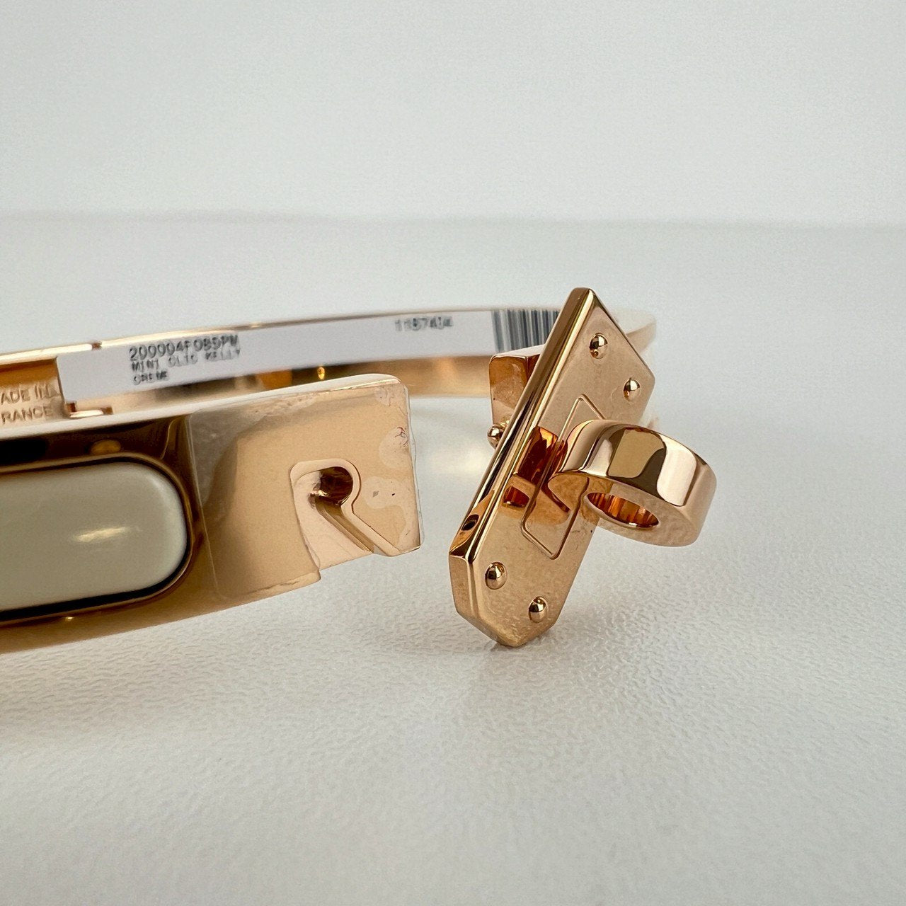 Hermès エルメス Mini Clic Kelly bracelet PM 200004F085PM ミニ クリック ケリー ブレスレット エナメルブレスレット ファン Creme / Rosegold :クリーム / ローズゴールド