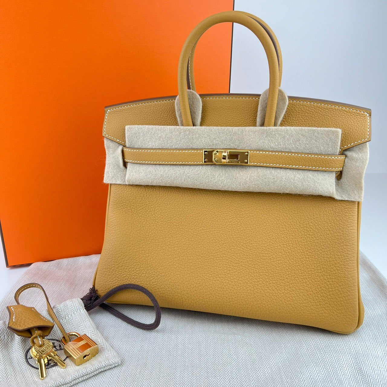 Birkin25 バーキン25 Stamp-W W刻印 Togo トゴ Natural sable ナチュラルサブレ GHW ゴールド金具