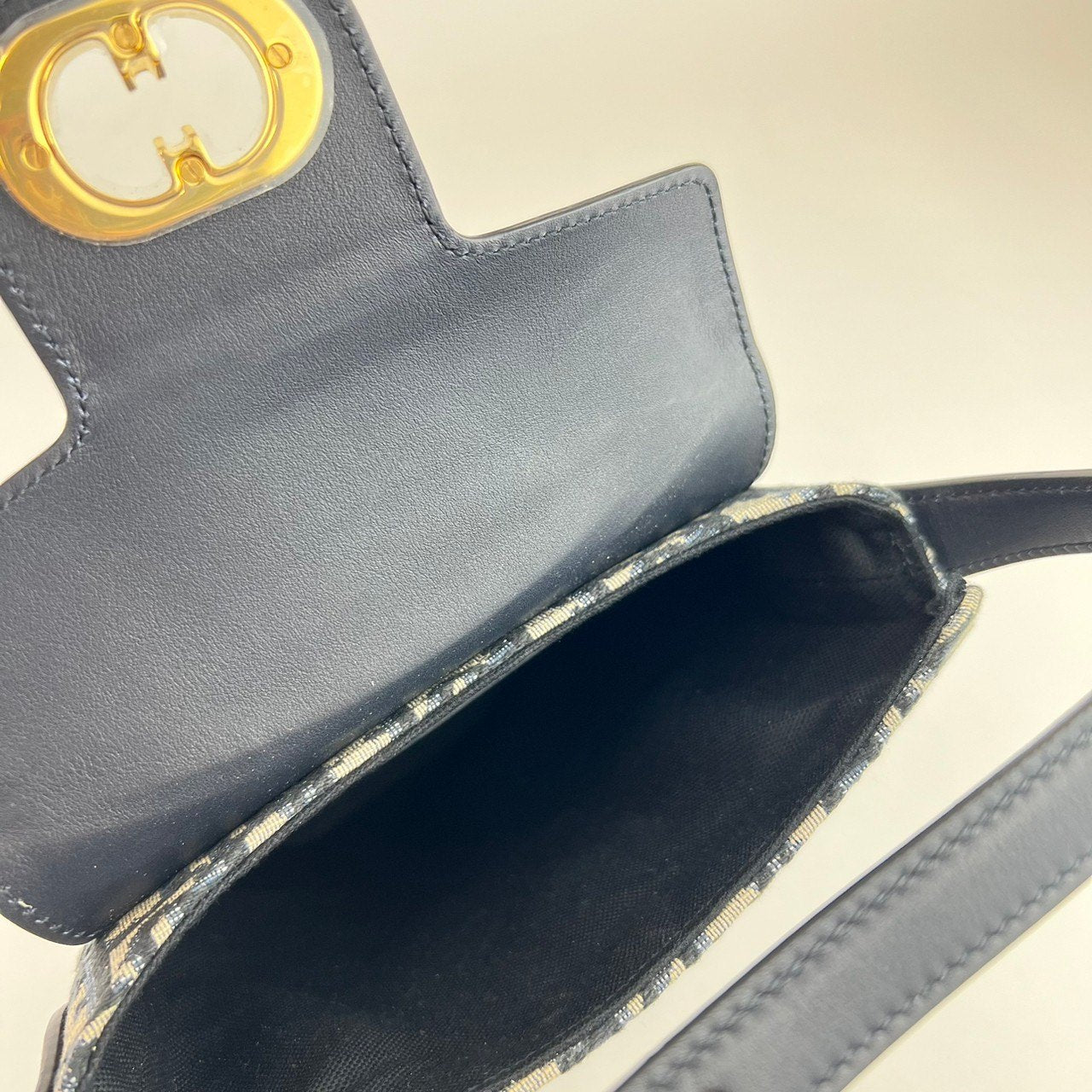 30 Montaigne Dior Amber 30モンテーニュ アンバーミニ ディオールオブリーク ゴールド金具 ディオール オブリーク ジャカード&カーフスキン S2319UTZQ_M928