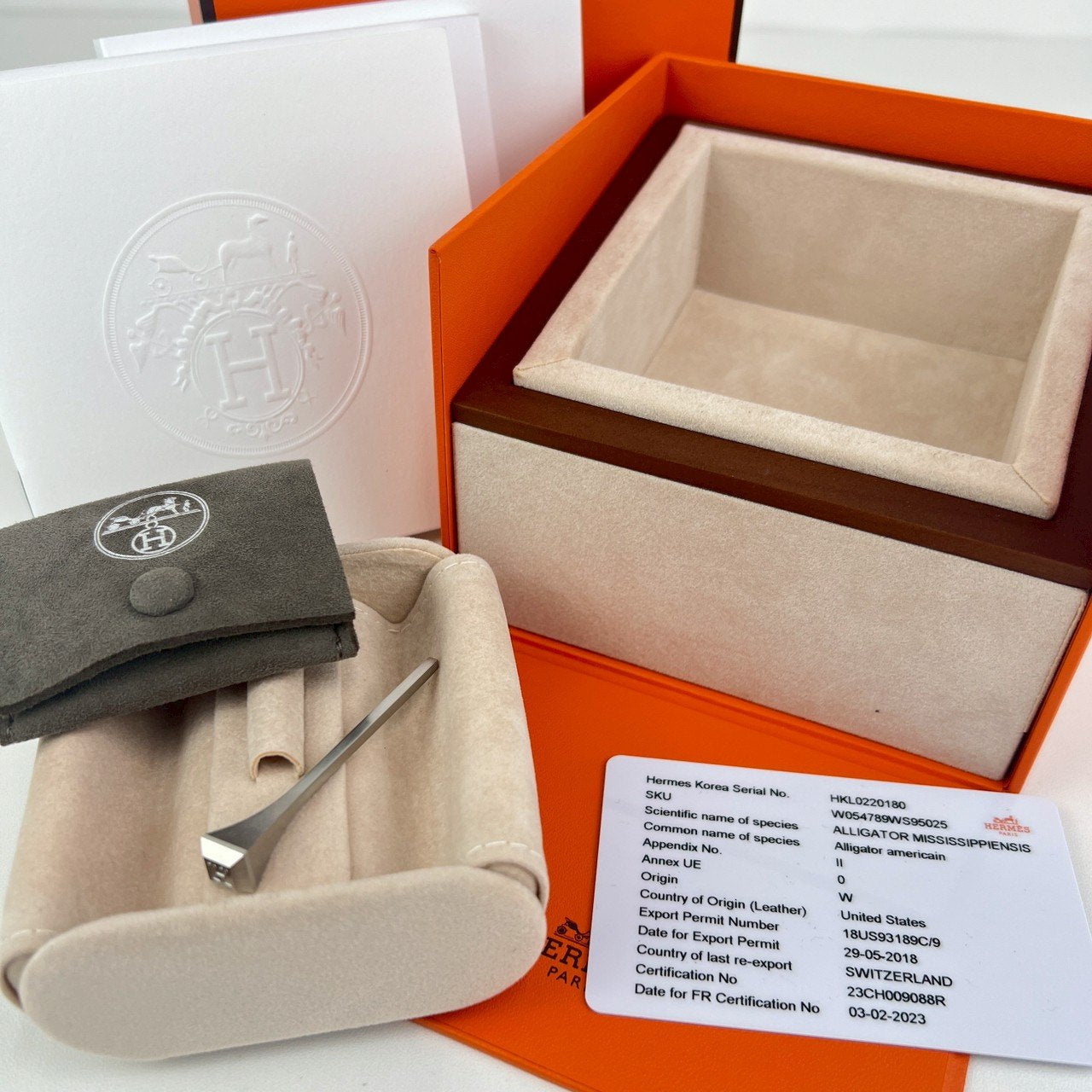 Heure H watch Mini model diamond Hウォッチミニ ダイヤモンド ゴールド 腕時計