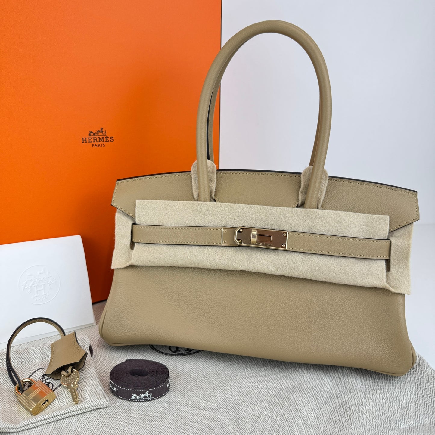 Hermès エルメス Shoulder Birkin29 ショルダーバーキン29 Stamp-K K刻印 Evercolor エバーカラー Poussiere プシエール PMBHW シャンパンゴールド金具