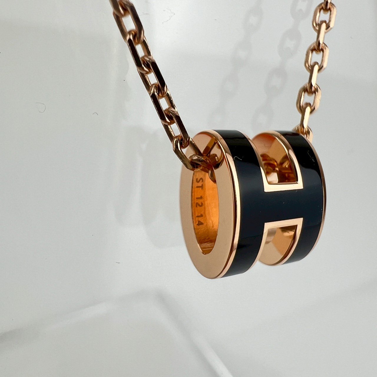 Pendant Mini pop H ポップアッシュネックレス ミニ ブラック ローズゴールド金具