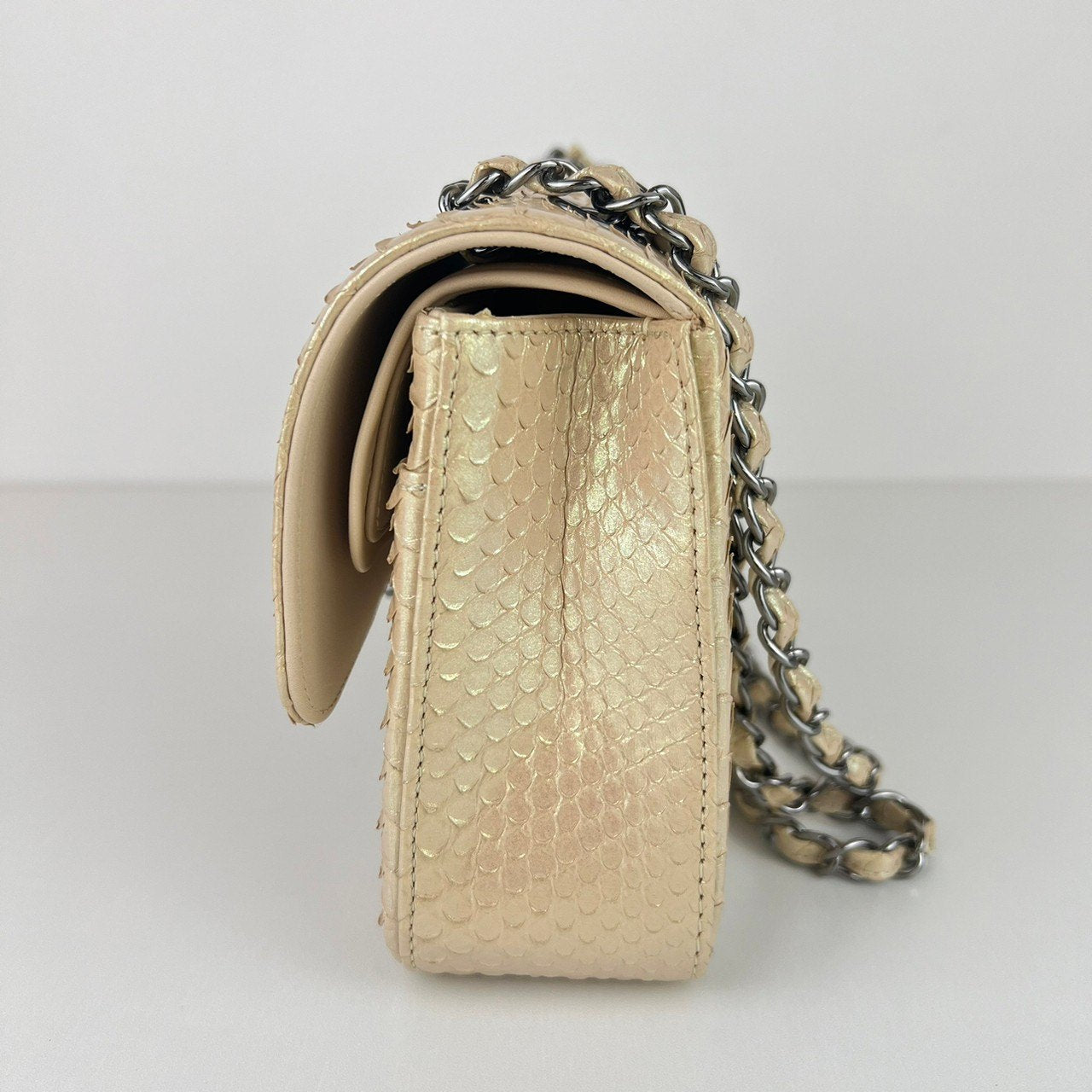 CHANEL シャネル パイソン ダブルフラップ ダブルチェーンショルダー ベージュ