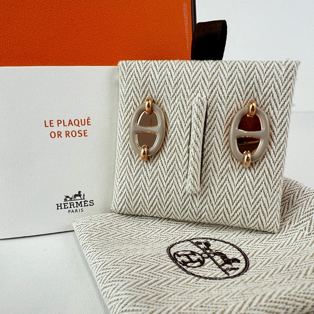 Hermès エルメス Boucles d'oreilles Mini Maillon ミニ マイヨン H100052FO ラッカーメタル Marron grace / Rosegold :マロングラッセ / ローズゴールド