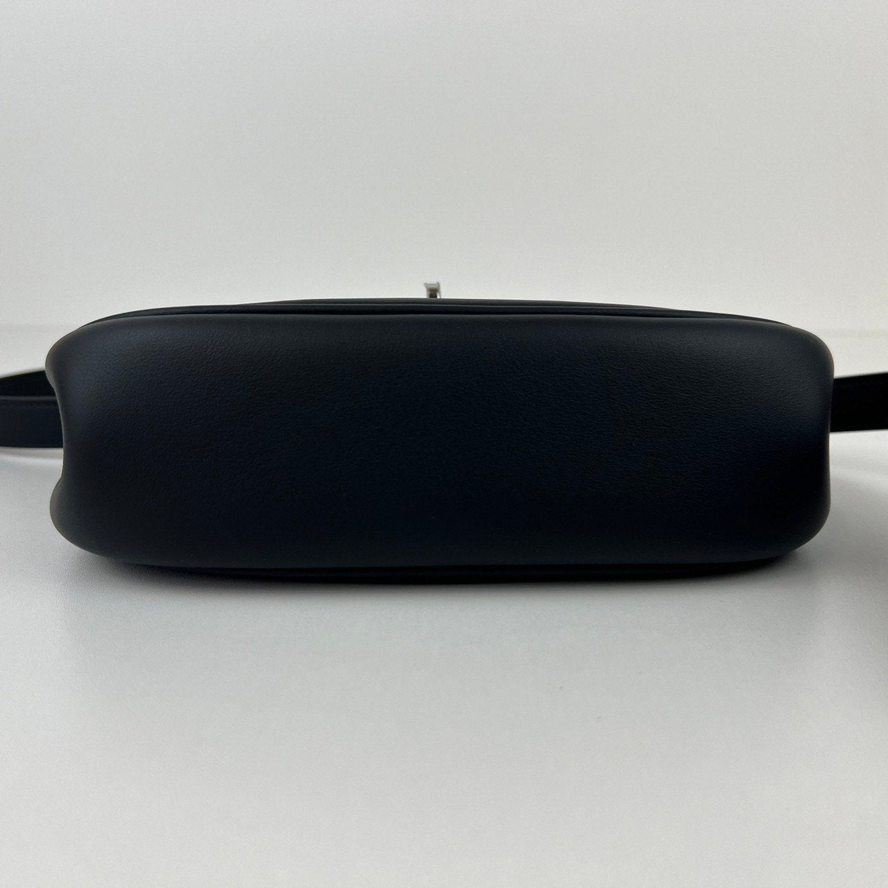 Kelly Moove ケリームーブ Black ブラック PHW シルバー金具 Swift スウィフト Stamp-W W刻印