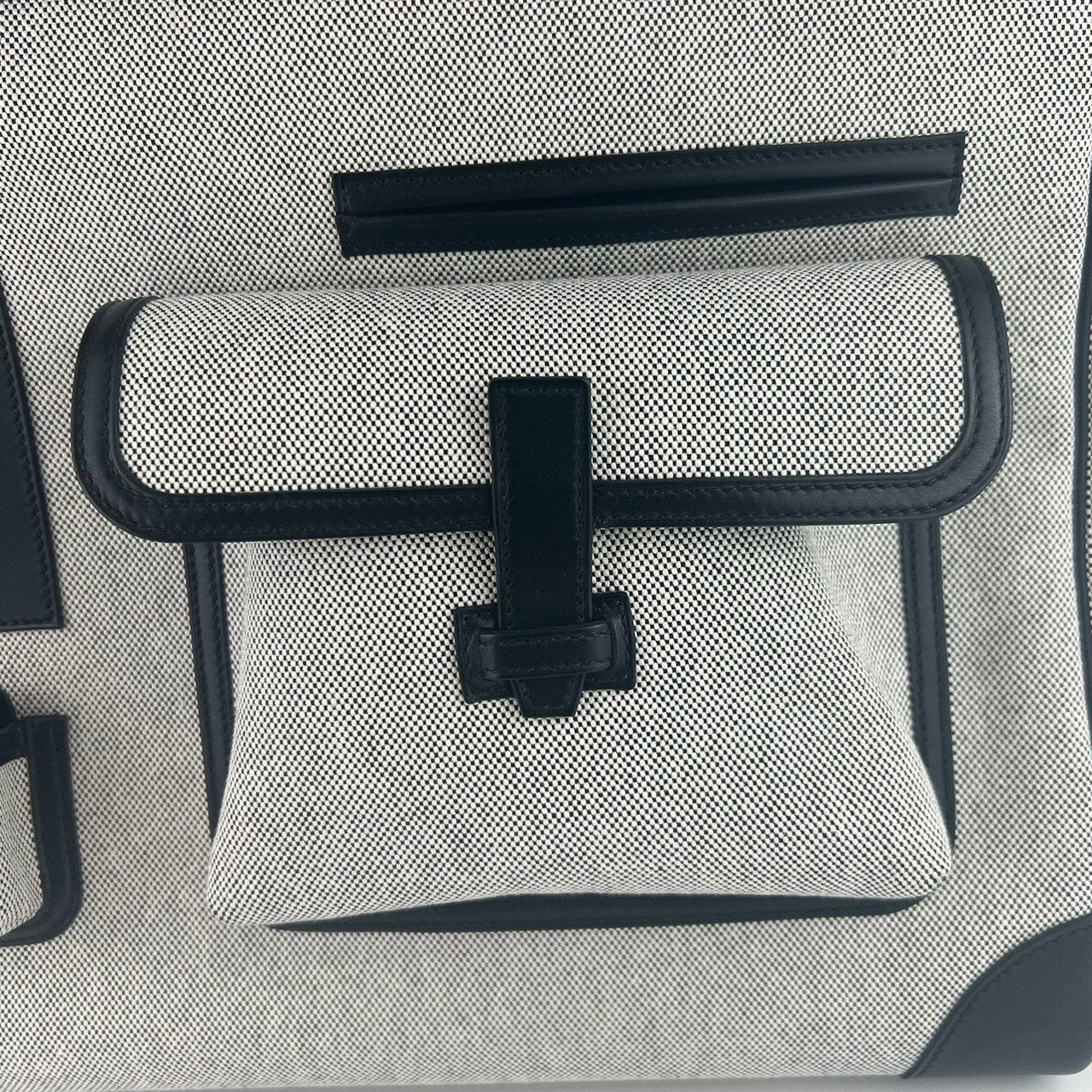 Haut a courroies cargo40 オータクロアカーゴ40 Ecru エクリュ SV金具 Z刻