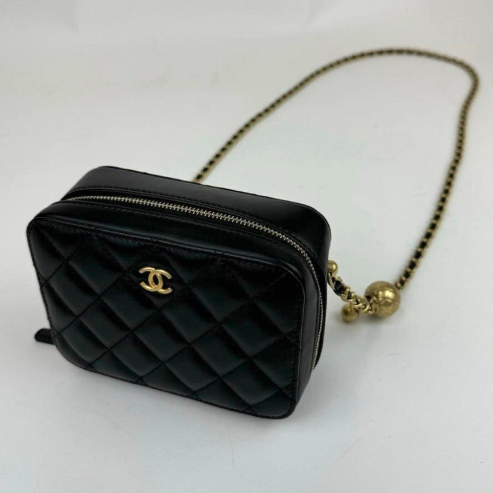 Mini Camera Bag ミニカメラバッグ Black ブラック GHW ゴールド金具 Lamb skin ラムスキン 31番台 レディースバッグ ショルダーバッグ