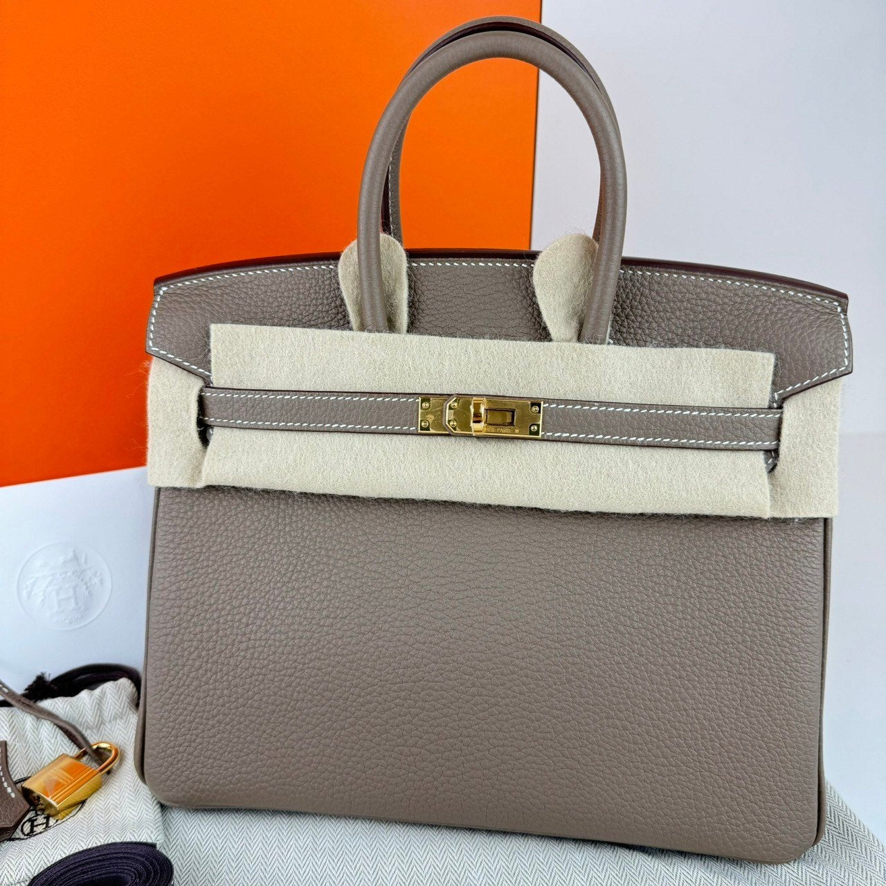 Birkin25 バーキン25 Stamp-W W刻印 Togo トゴ Etoupe エトープ GHW ゴールド金具