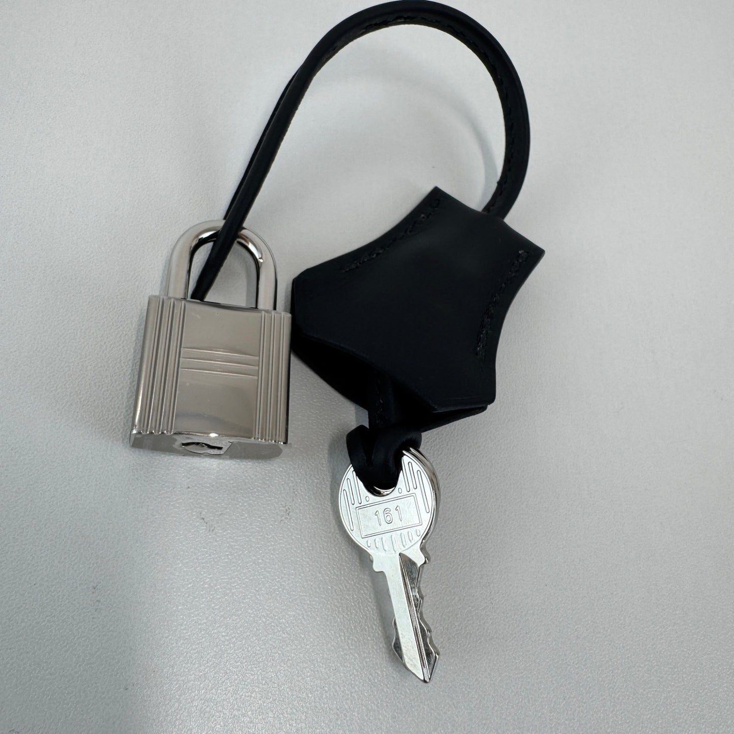 Hermès エルメス Kelly25 ケリー25 Stamp-K K刻印 Swift/Toile H スイフト/トワルアッシュ Black ブラック GHW ゴールド金具