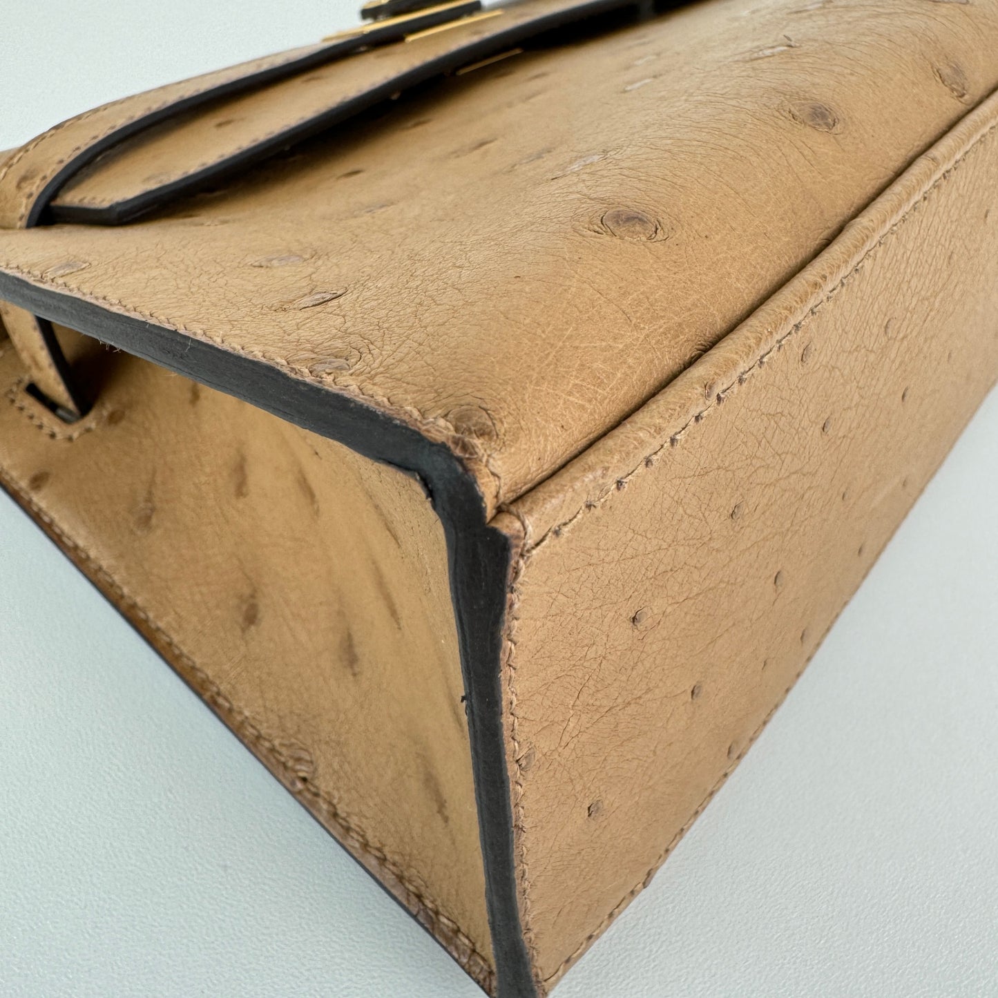 Kelly pochette ケリーポシェット Chai チャイ Ostrich オーストリッチ GHW ゴールド金具 Stamp-W W刻印