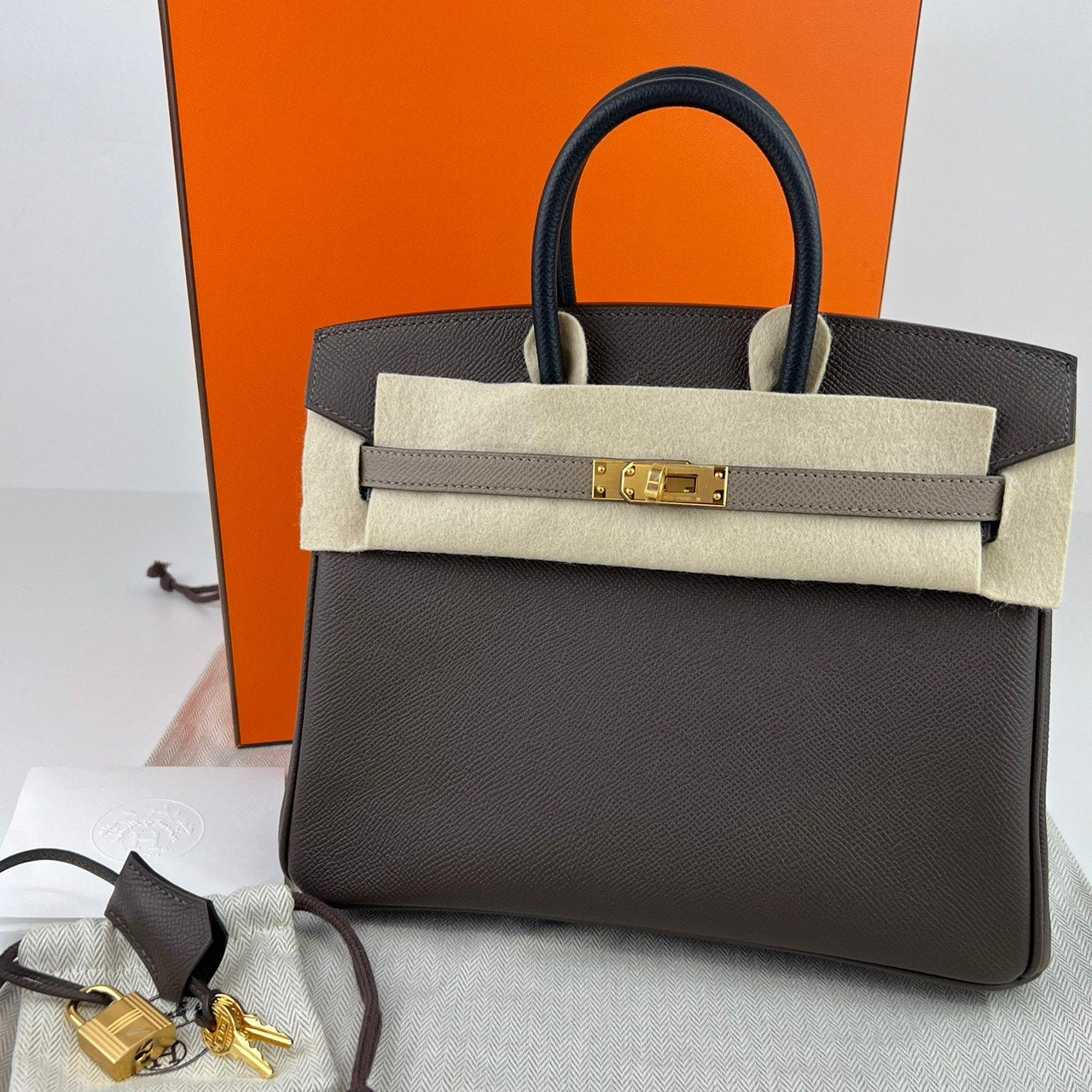 Birkin25 tricolor バーキン25 Ecorce/Etoupe/Black エコルセ/エトープ/ブラック GHW ゴールド金具 Stamp-W W刻印