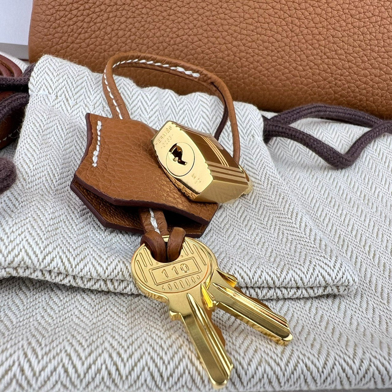 Kelly25 ケリー25 Gold ゴールド Togo トゴ GHW ゴールド金具 B刻