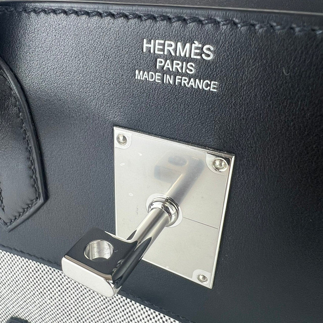 Haut a courroies cargo40 オータクロアカーゴ40 Ecru エクリュ SV金具 Z刻