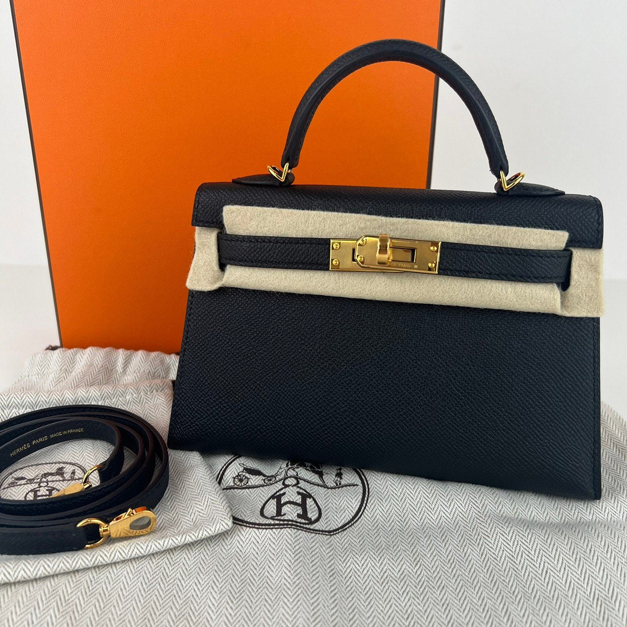 Mini kelly ミニケリー Black ブラック Epsom エプソン GHW ゴールド金具 Stamp-W W刻印