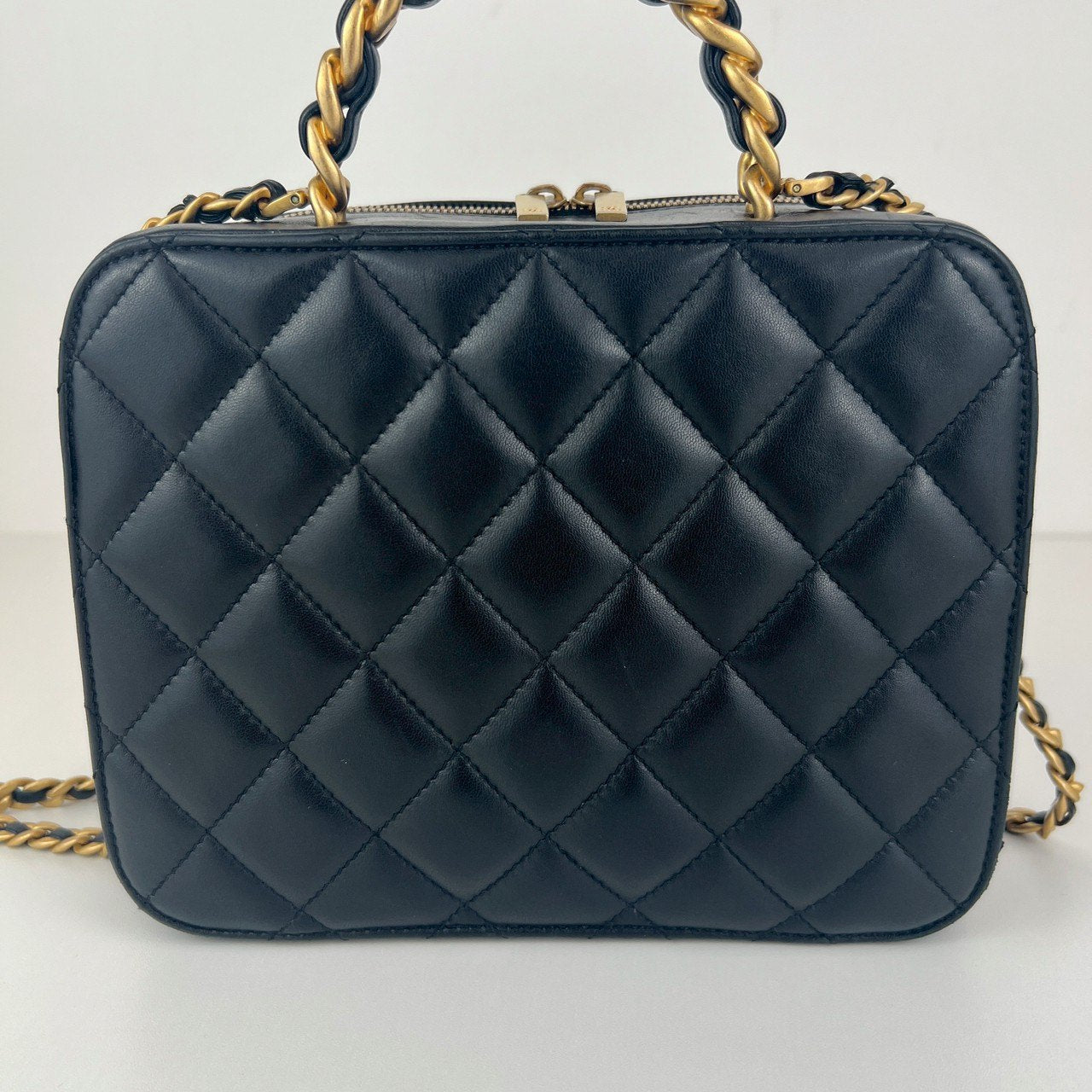 CHANEL シャネル ココマーク マトラッセ ヴァニティ トップハンドル チェーンショルダーバッグ Black ブラック GHW ゴールド金具 AS3319 ICチップ