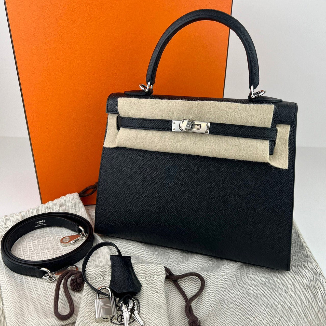 Kelly25 ケリー25 Black ブラック Epsom エプソン PHW シルバー金具 Stamp-W W刻印