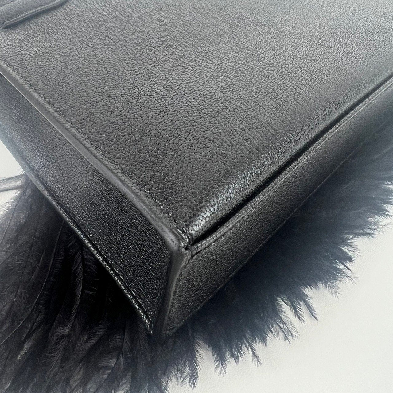 Kelly Elan feather ケリーエランフェザー Black ブラック Madame マダム PHW シルバー金具 Stamp-W W刻印