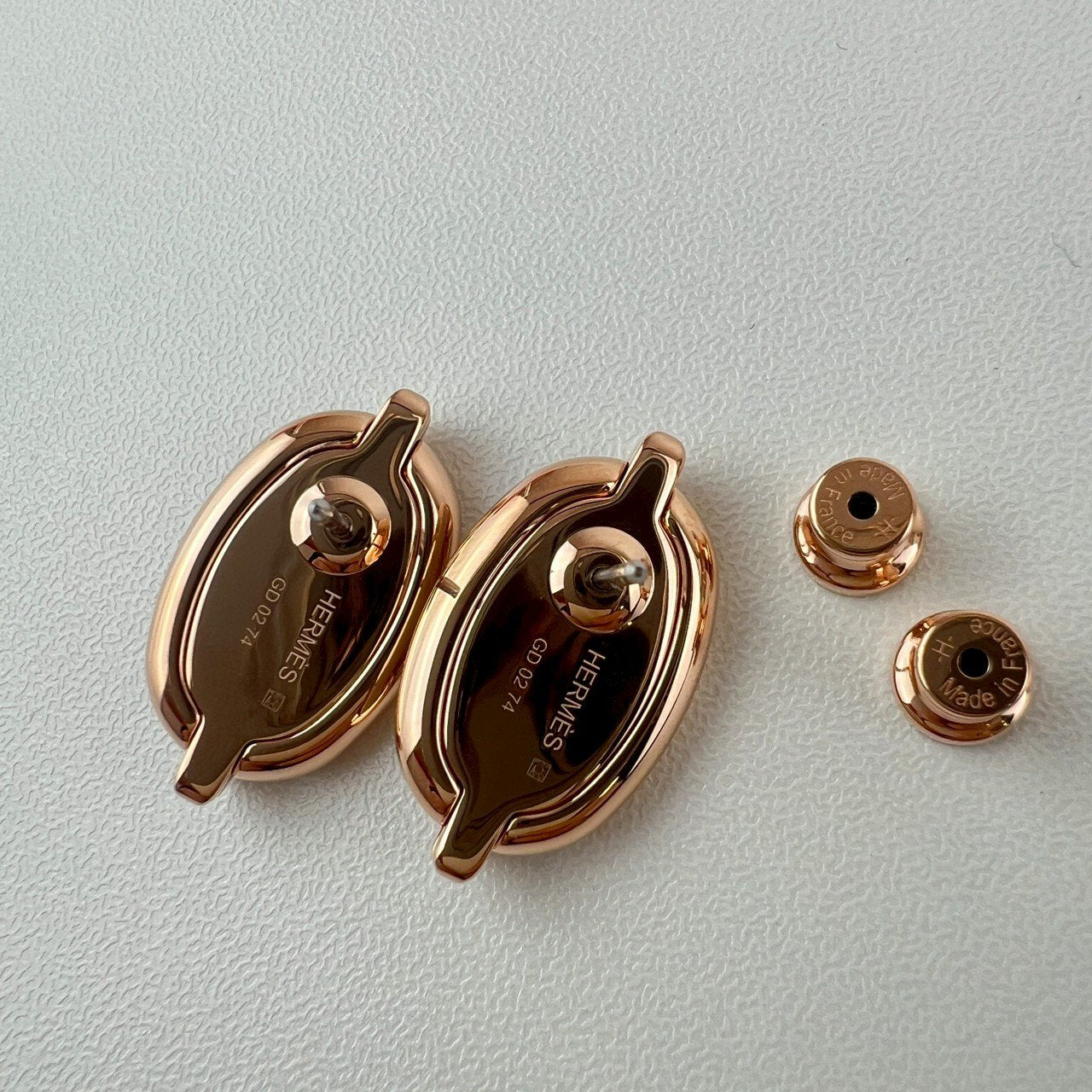 Hermès エルメス Boucles d'oreilles Mini Maillon ミニ マイヨン H100052FO ラッカーメタル Marron grace / Rosegold :マロングラッセ / ローズゴールド