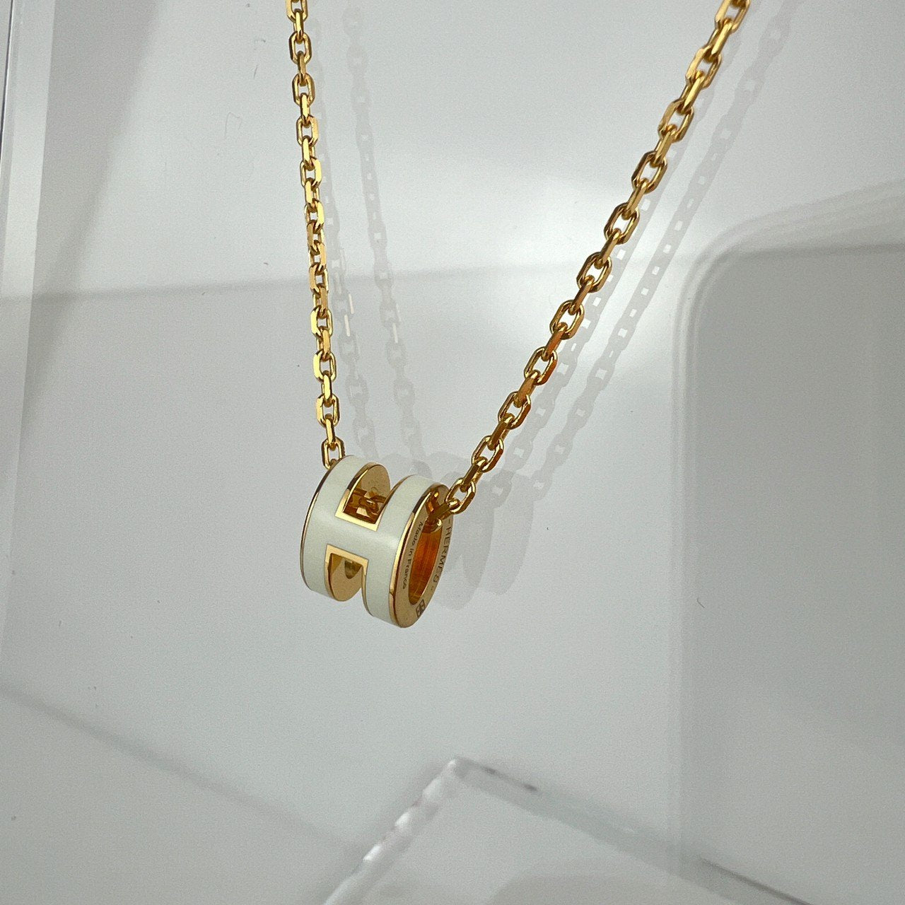 Pendant Mini pop H ミニポップアッシュ ネックレス ホワイト ゴールド金具
