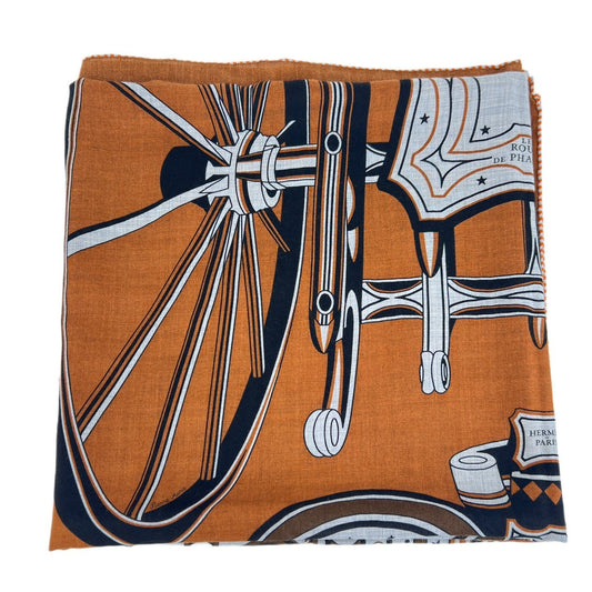 Hermès エルメス Châle 140 Les Roues de Phaéton  カレジュアン140(四輪馬車の車輪) カシミア70%、シルク30% キャラメル/グリシネ/ブラック Caramel/Gris chine/Black