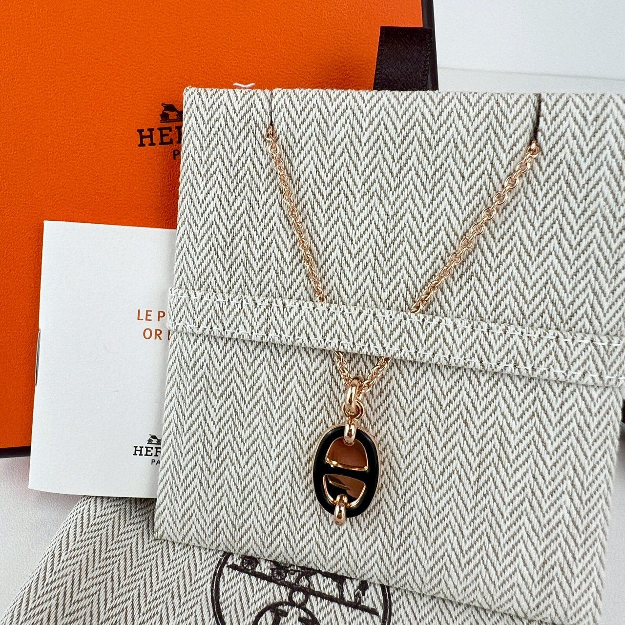 Hermès エルメス Mini Maillon pendant ミニ マイヨン ペンダント メタル Black / Rosegold :ブラック / ローズゴールド