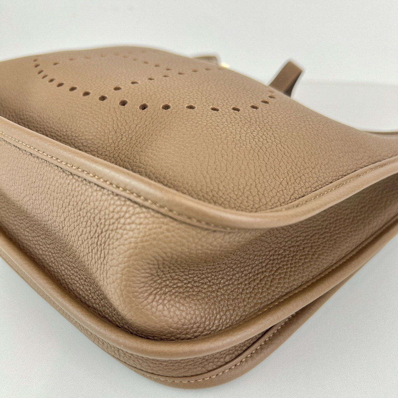 Hermès エルメス Evlyn PM エヴリンPM Stamp-Z Z刻印 Taurillon Clemence トリヨンクレマンス Etoupe エトープ GHW ゴールド金具