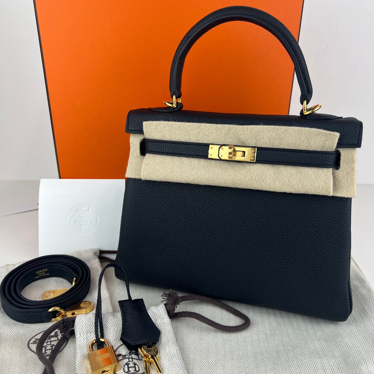 Kelly25 ケリー25 Black ブラック Togo トゴ GHW ゴールド金具 Stamp-W W刻印